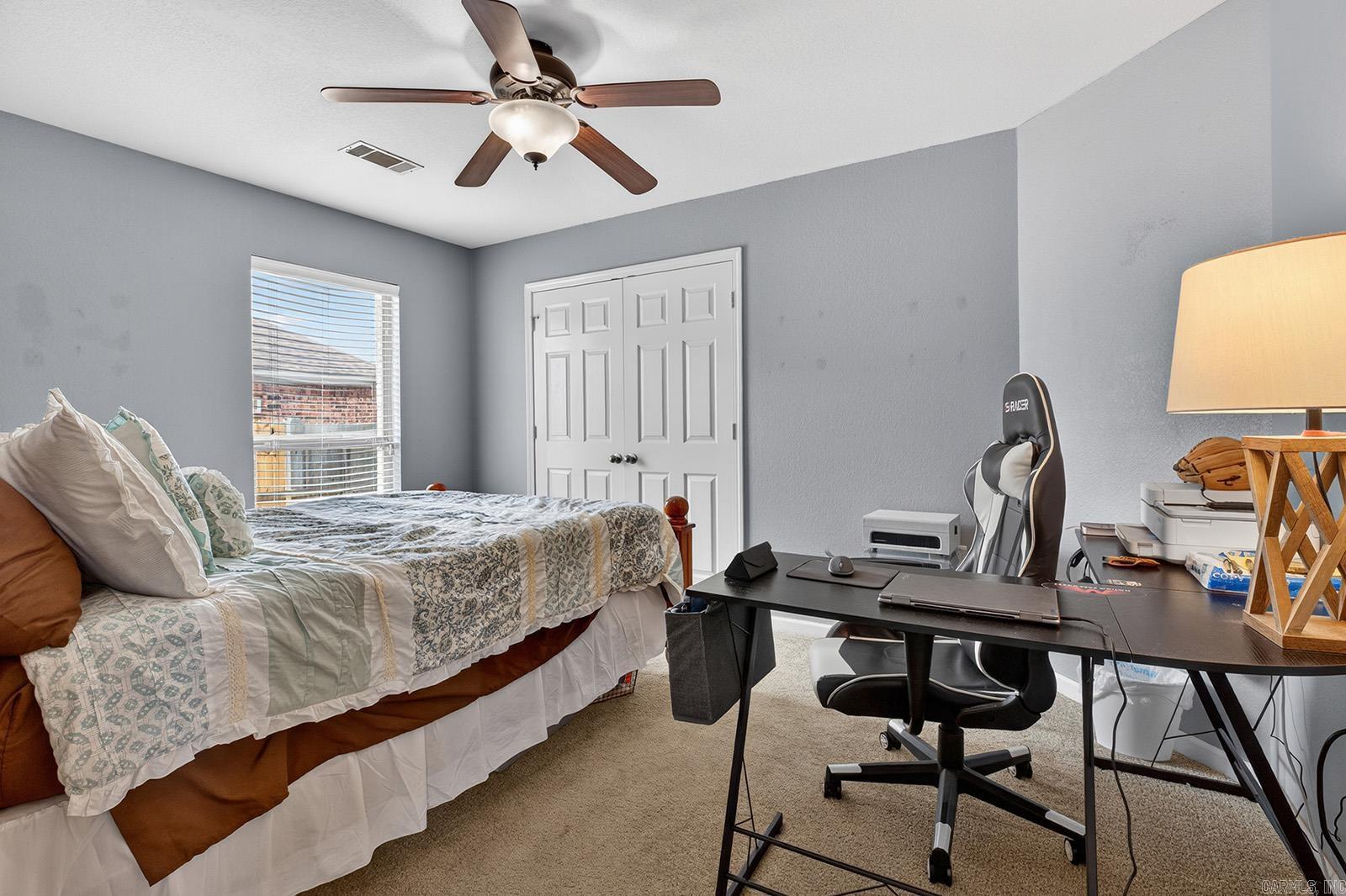 STONEHENGE PLACE - Residential