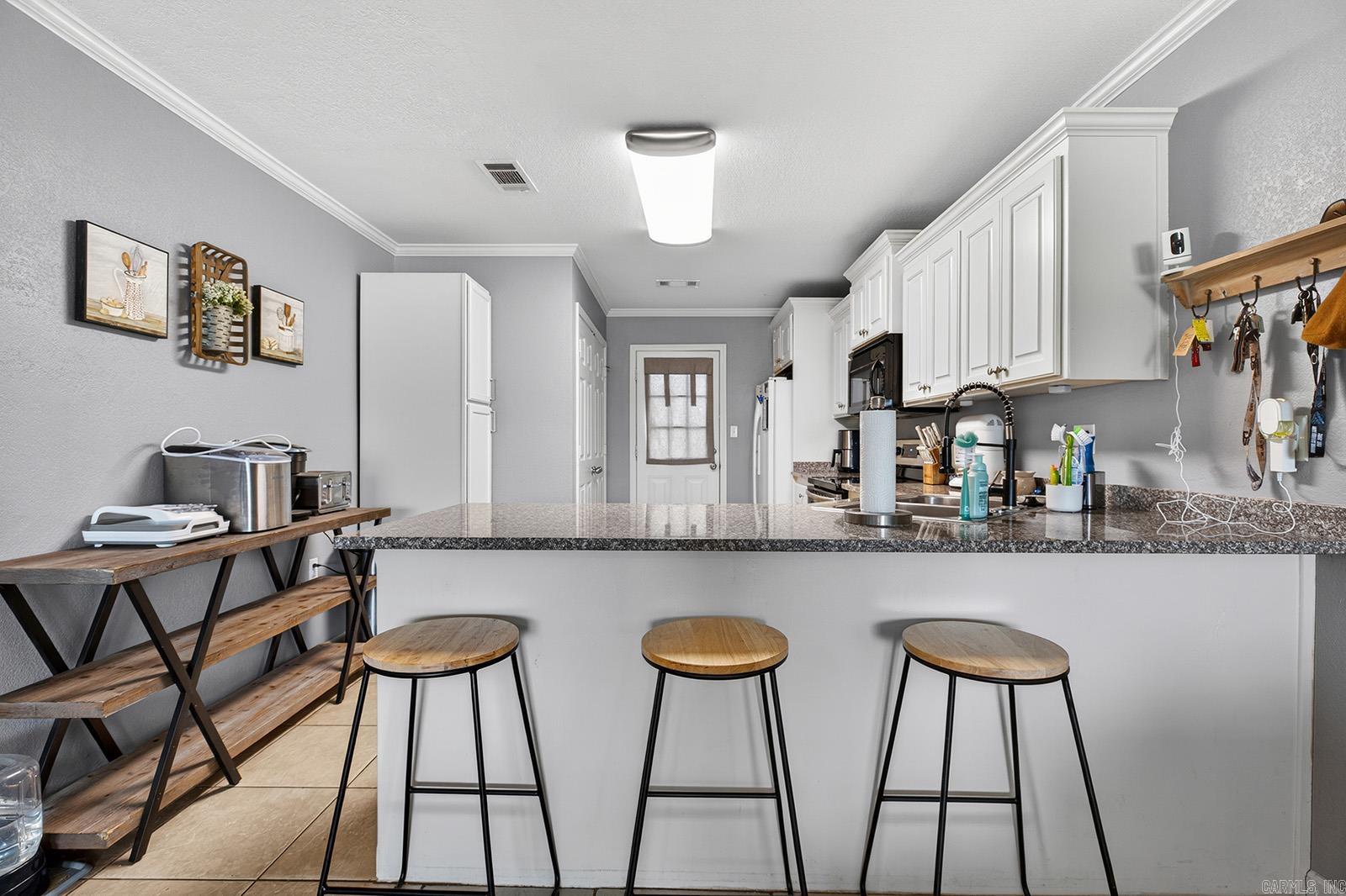 STONEHENGE PLACE - Residential