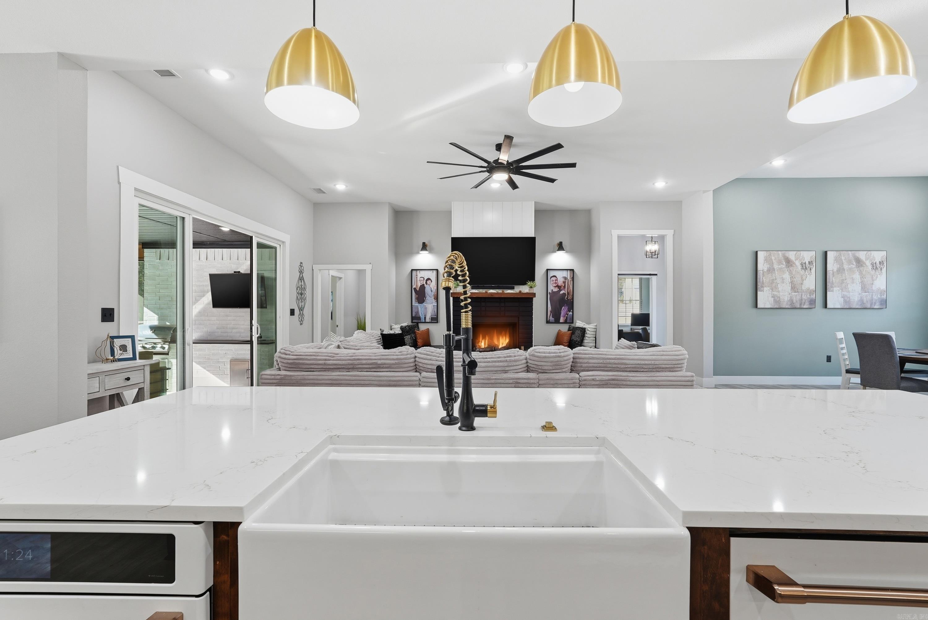 HIDDEN VALLEY - Residential