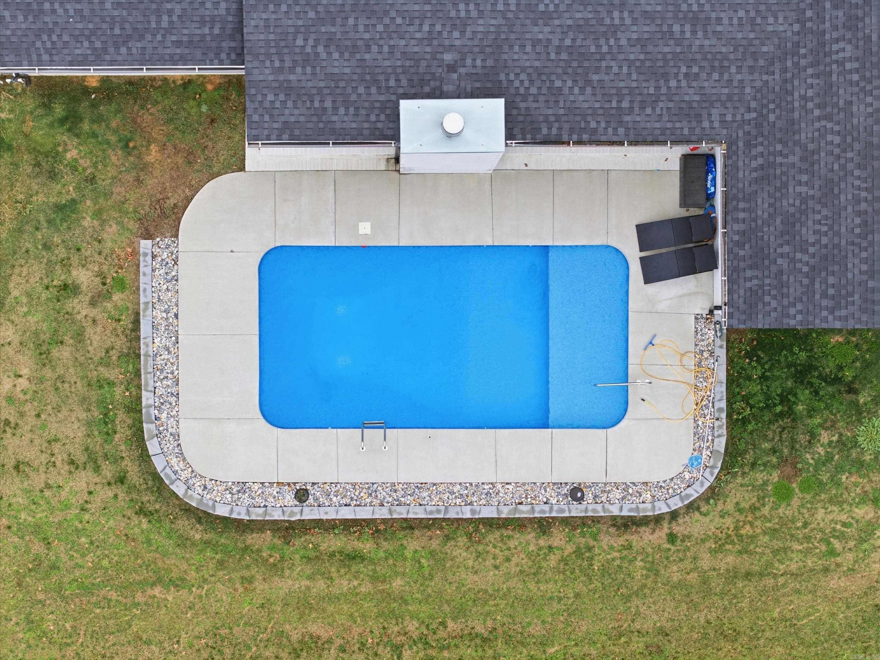 HIDDEN VALLEY - Residential