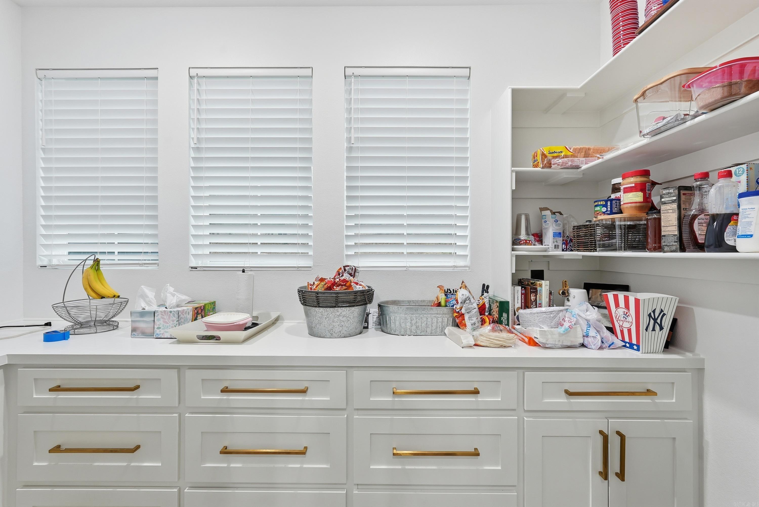 HIDDEN VALLEY - Residential