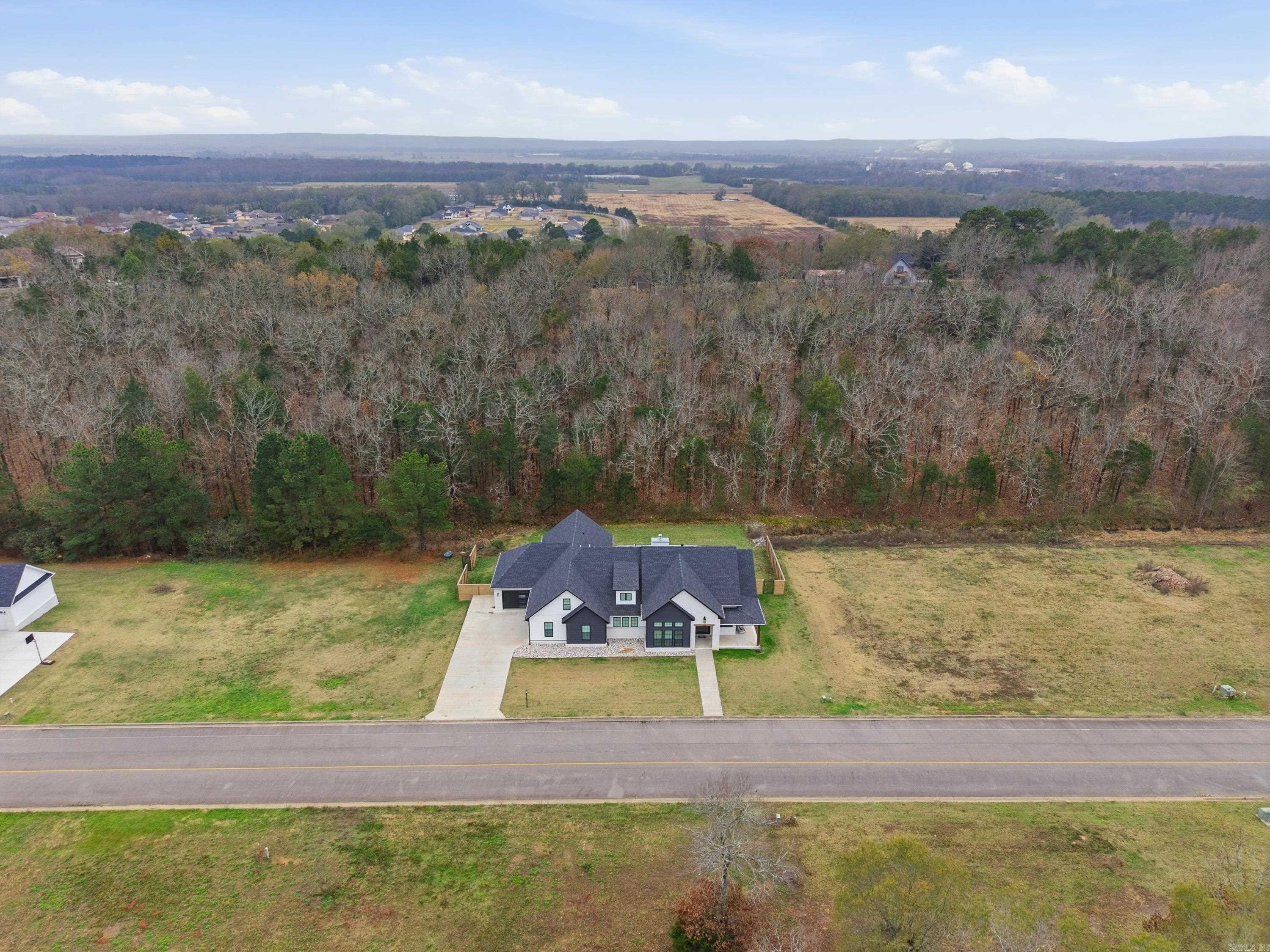 HIDDEN VALLEY - Residential