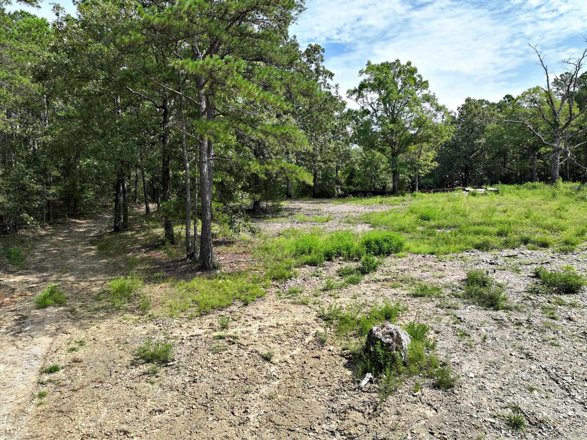 Board Camp - Land
