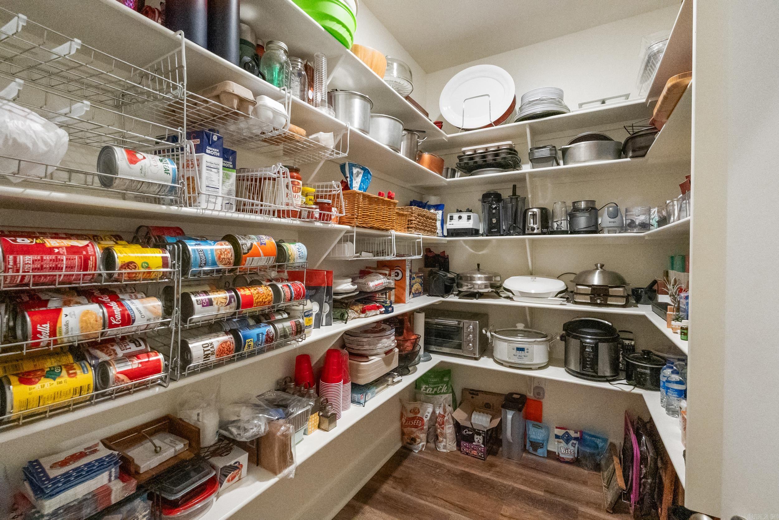 COYOTE RIDGE - Residential