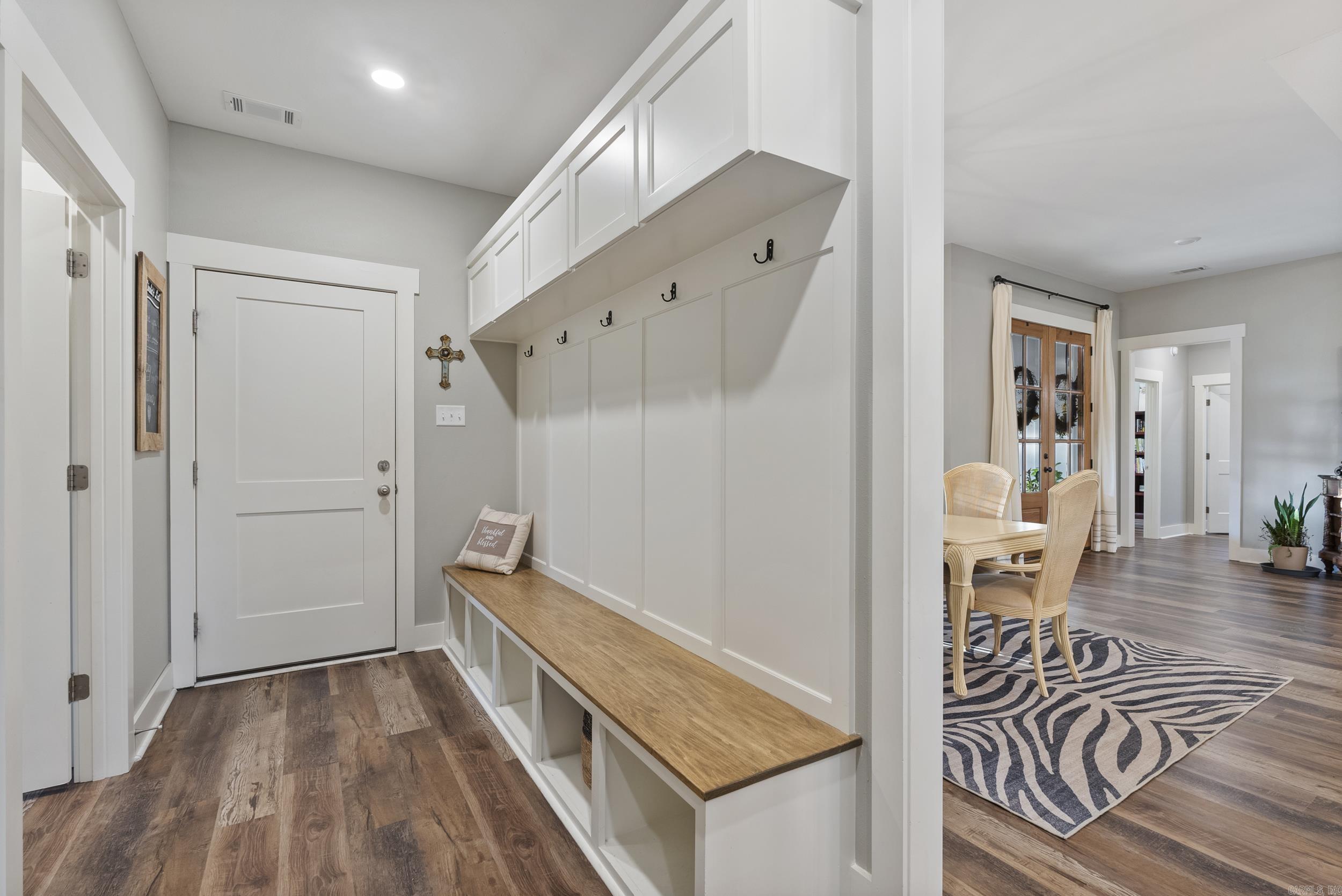 COYOTE RIDGE - Residential