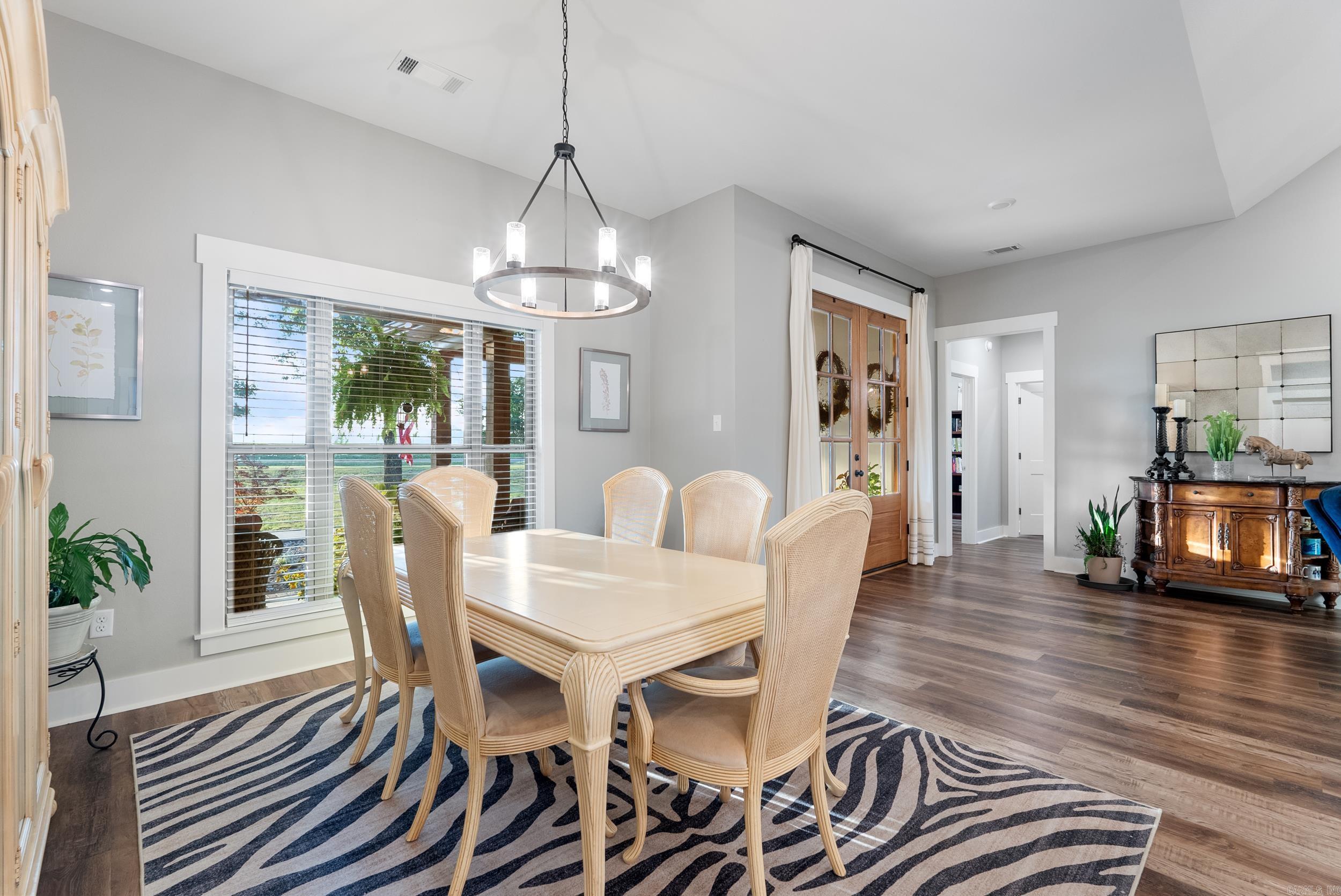 COYOTE RIDGE - Residential