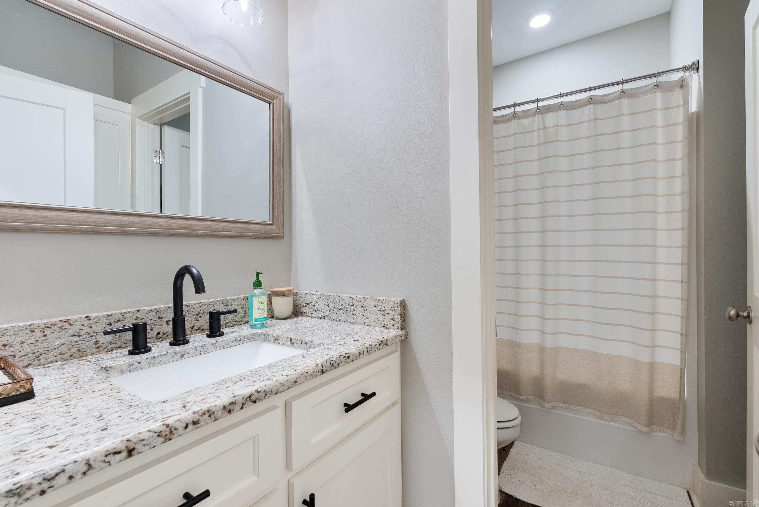 COYOTE RIDGE - Residential