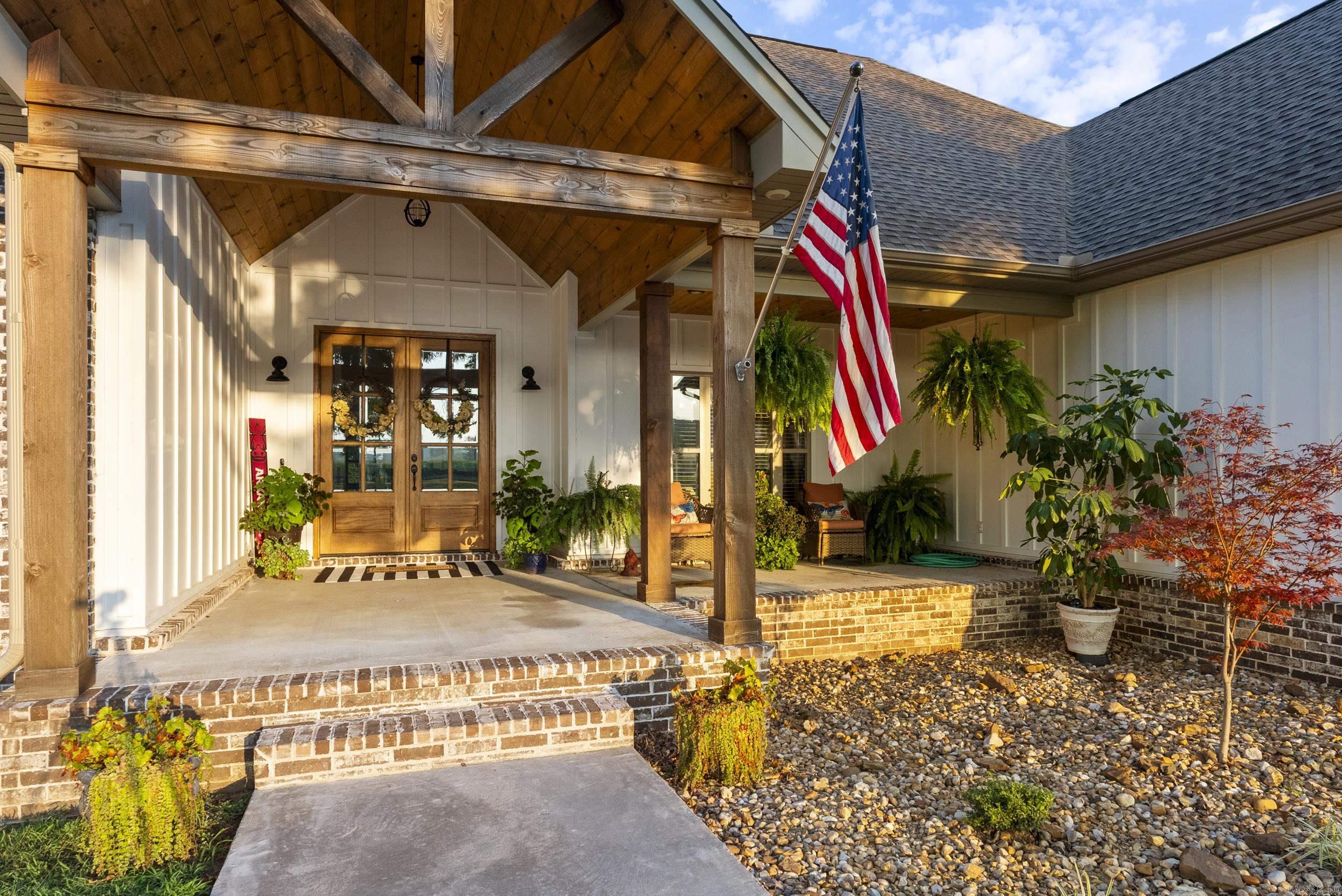 COYOTE RIDGE - Residential