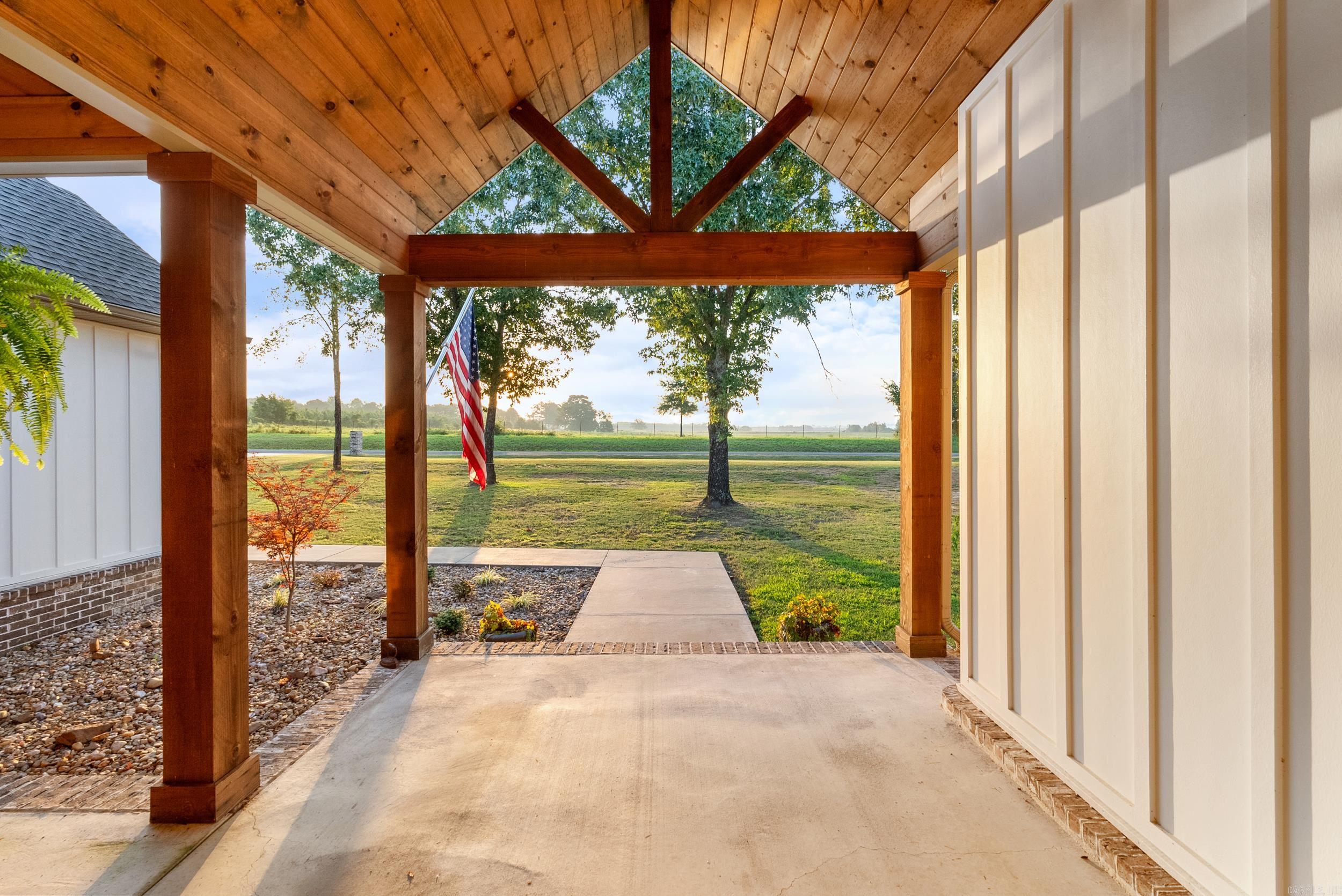 COYOTE RIDGE - Residential