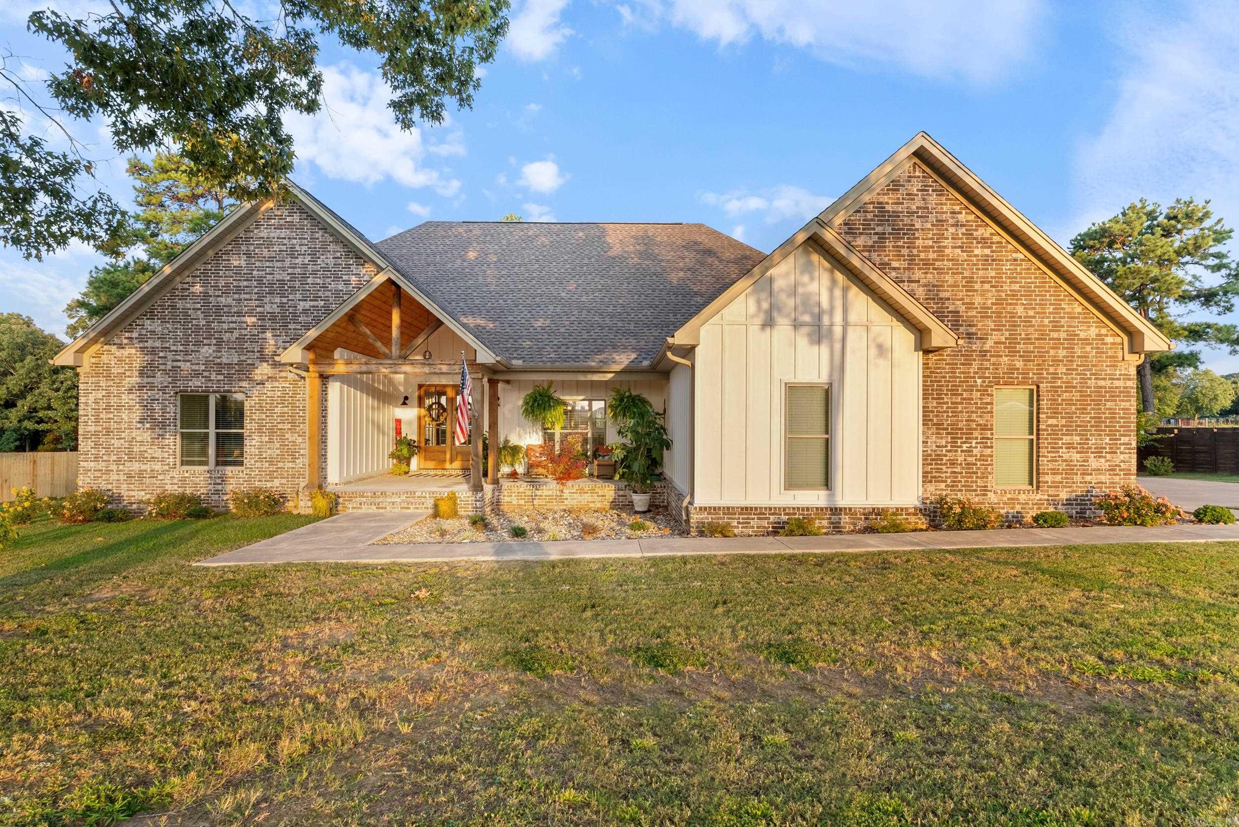 COYOTE RIDGE - Residential