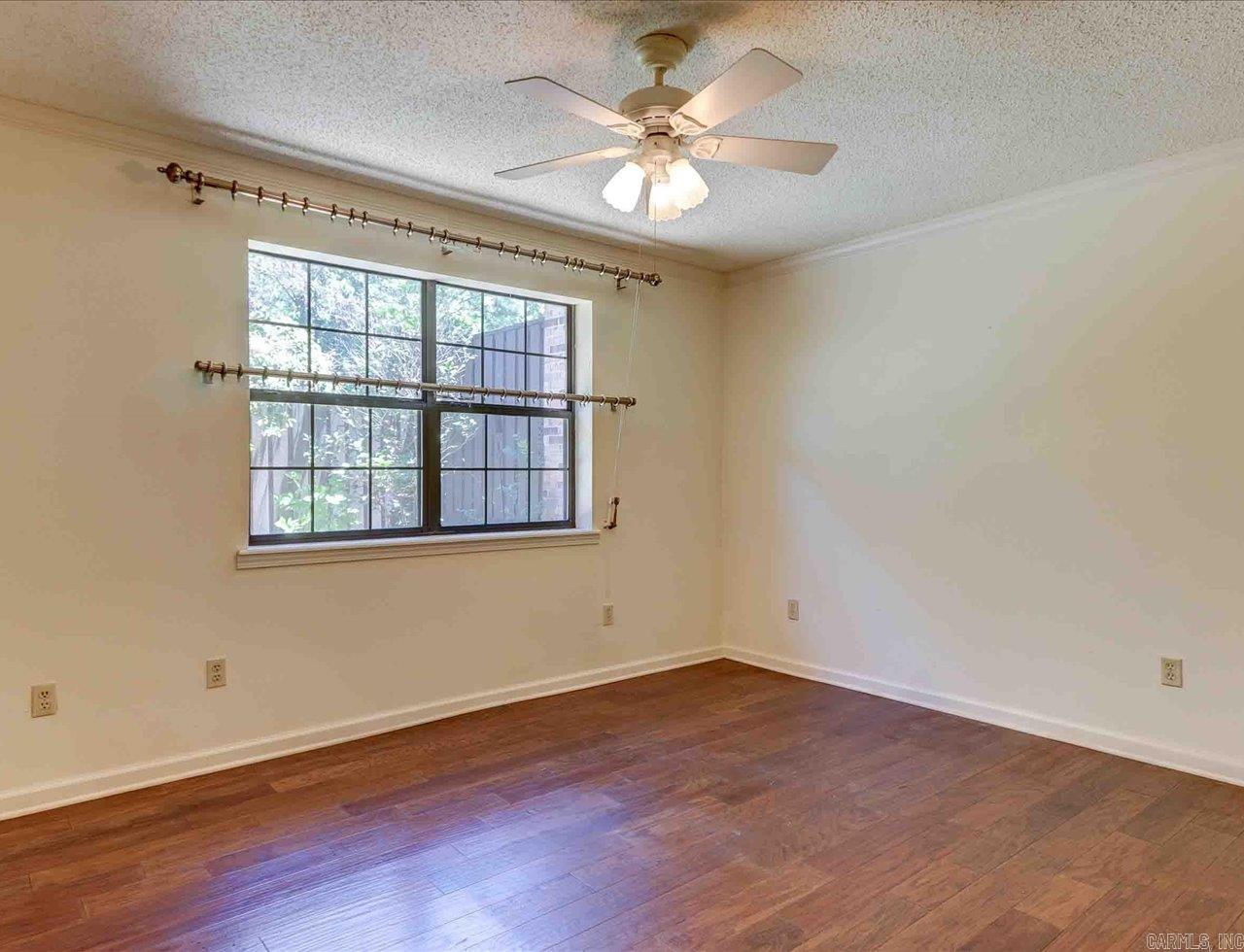 OAKLAWN VILLAGE EAST HPR - Residential