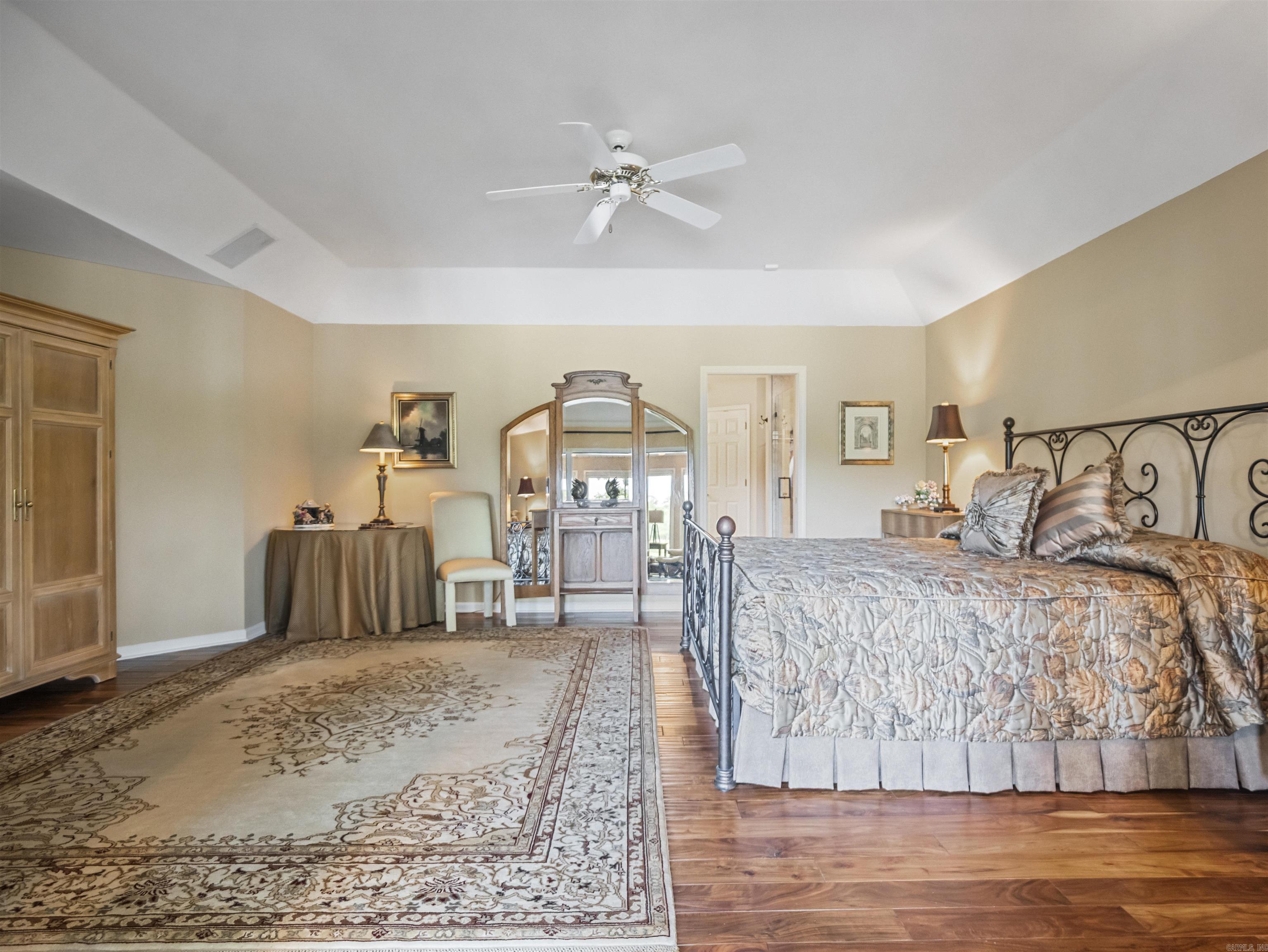 DIAMANTE VILLAS - Residential