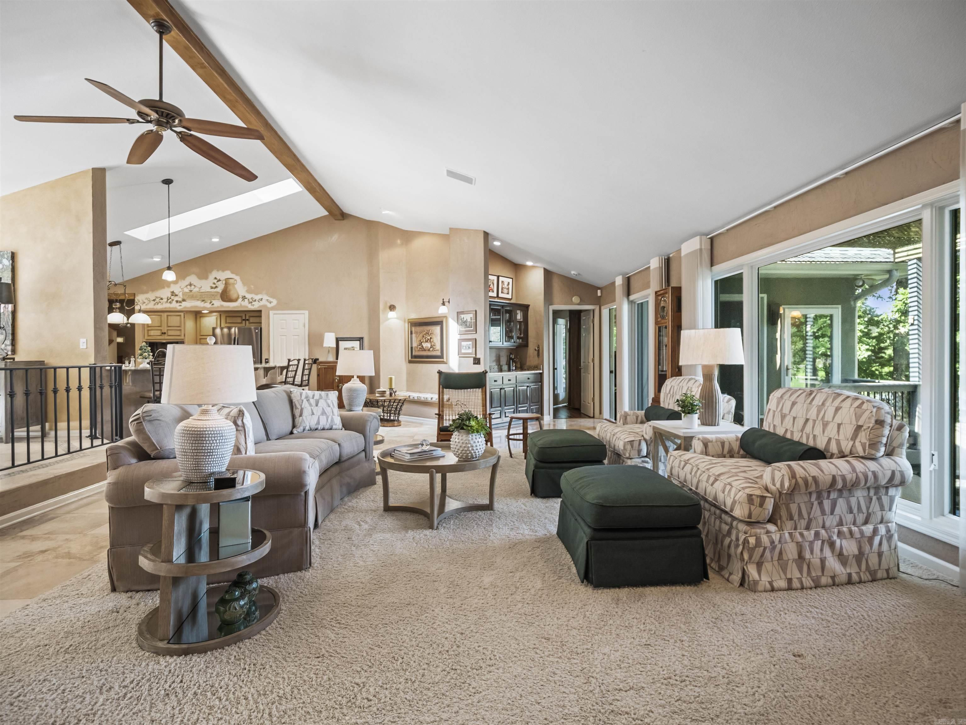 DIAMANTE VILLAS - Residential