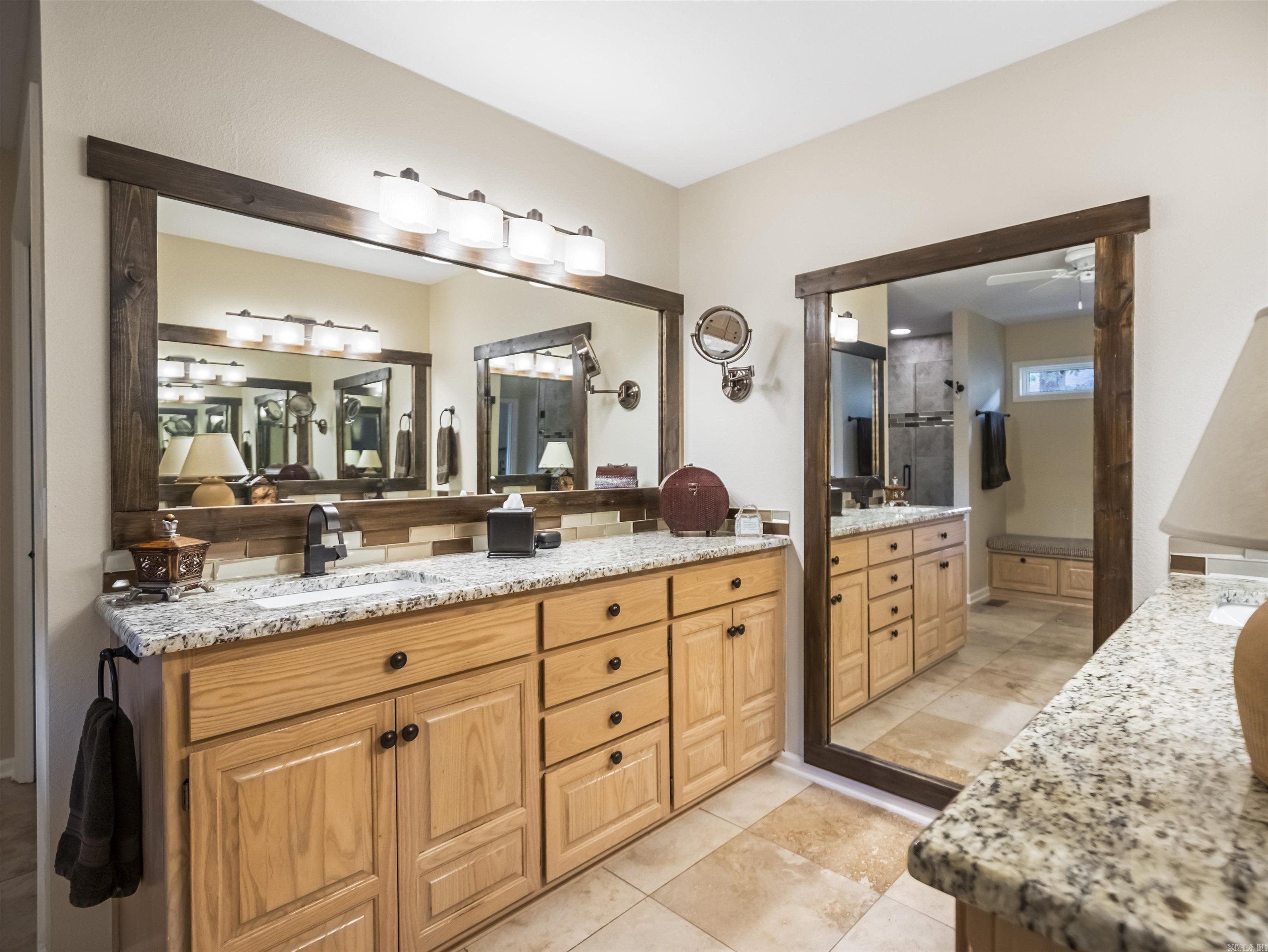 DIAMANTE VILLAS - Residential