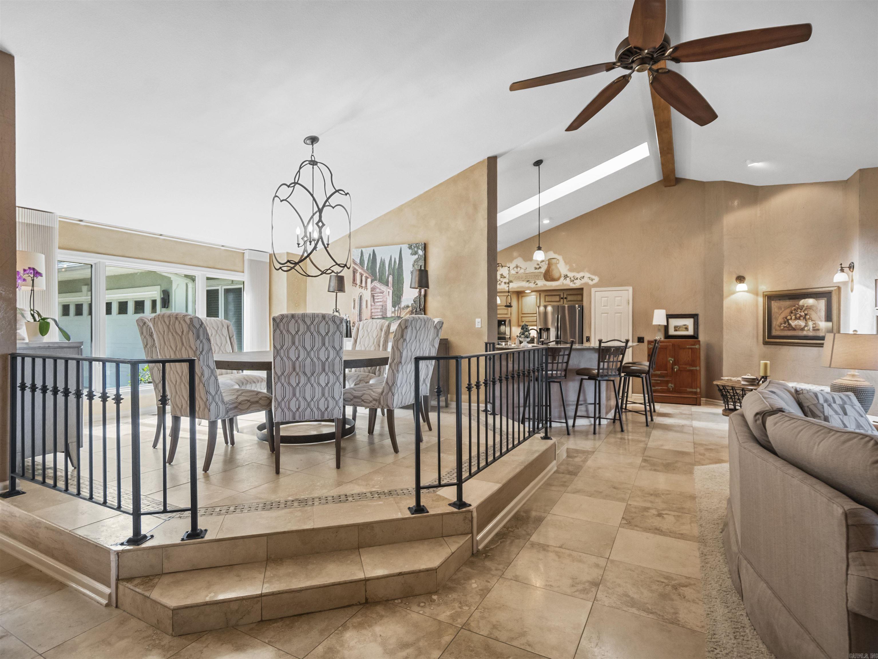 DIAMANTE VILLAS - Residential