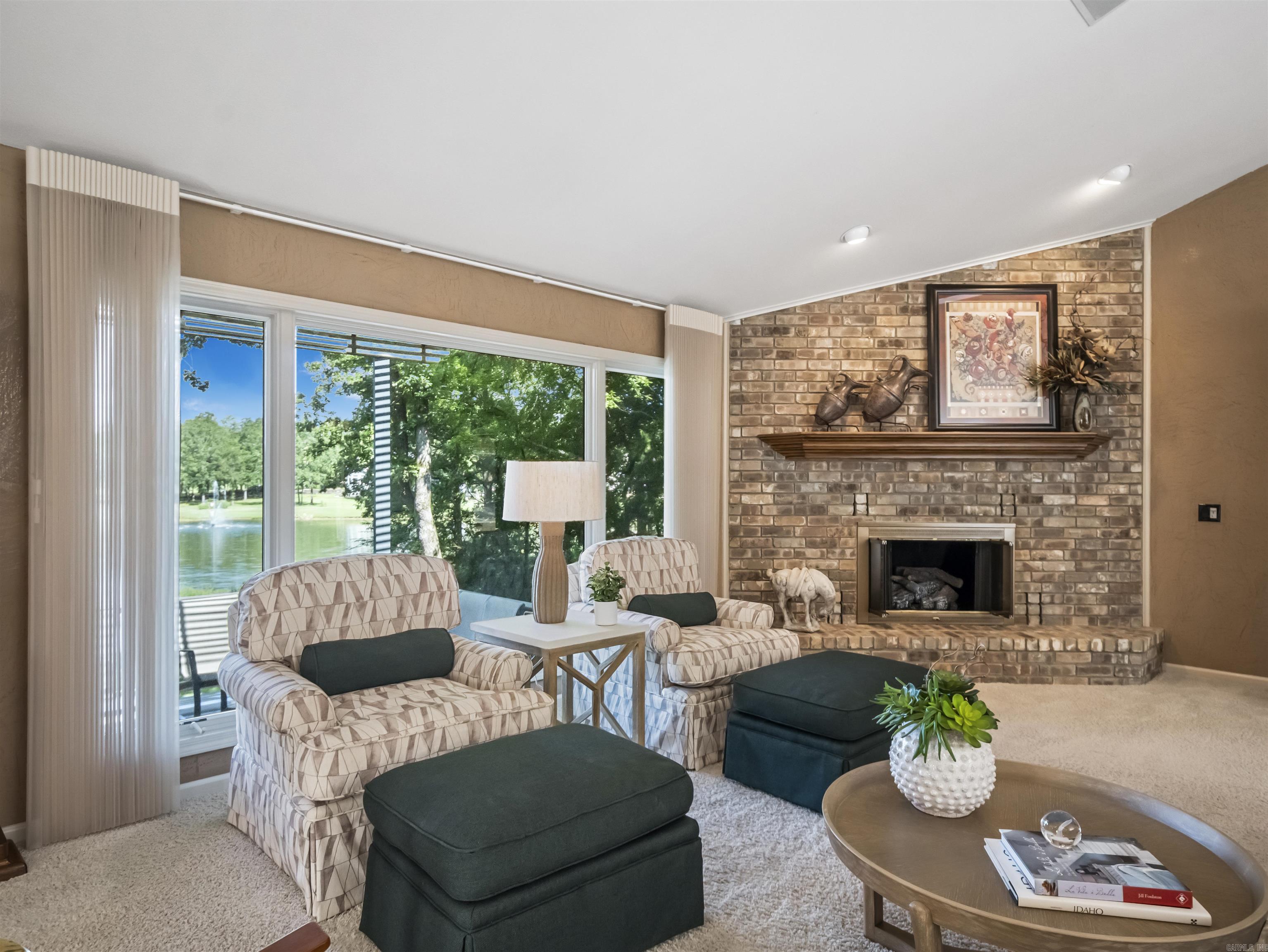 DIAMANTE VILLAS - Residential