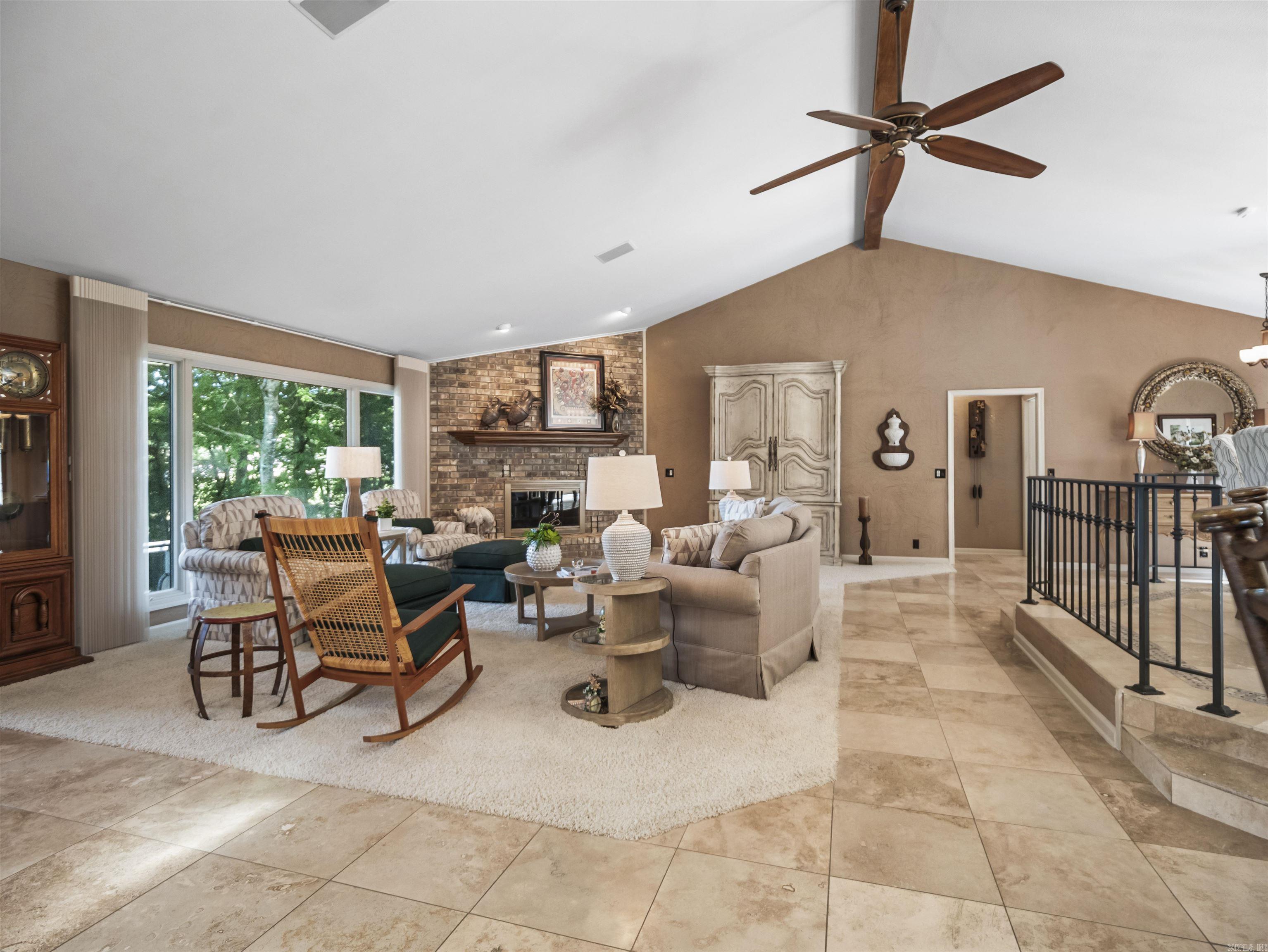 DIAMANTE VILLAS - Residential