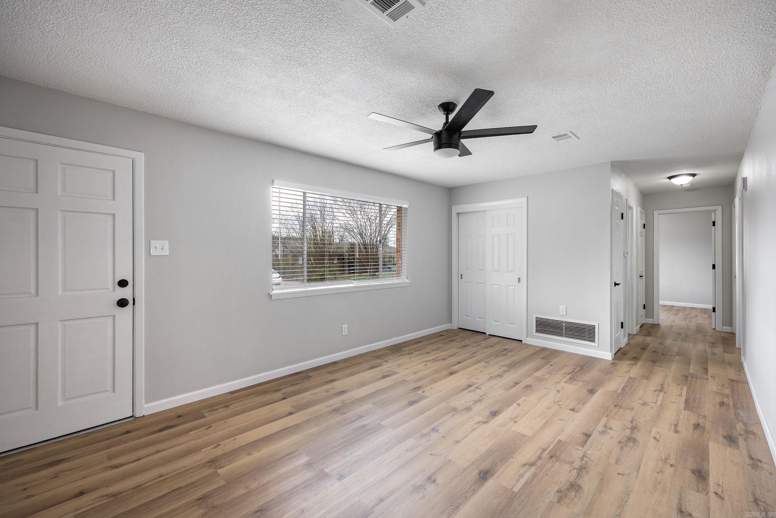 MARSHALL ROAD - Residential