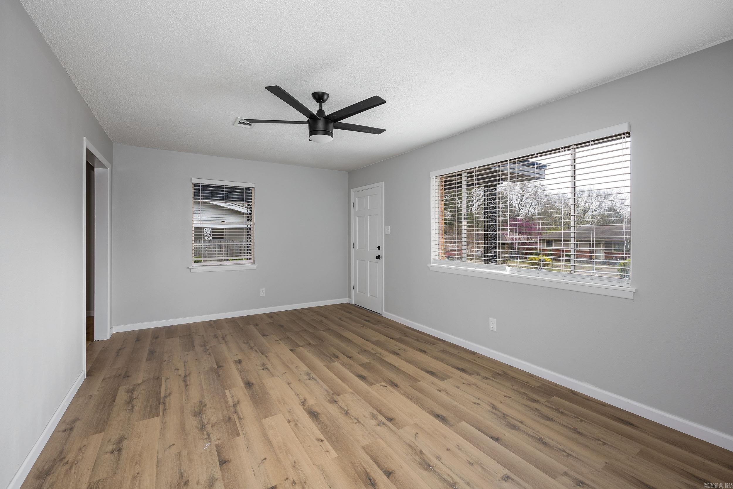 MARSHALL ROAD - Residential