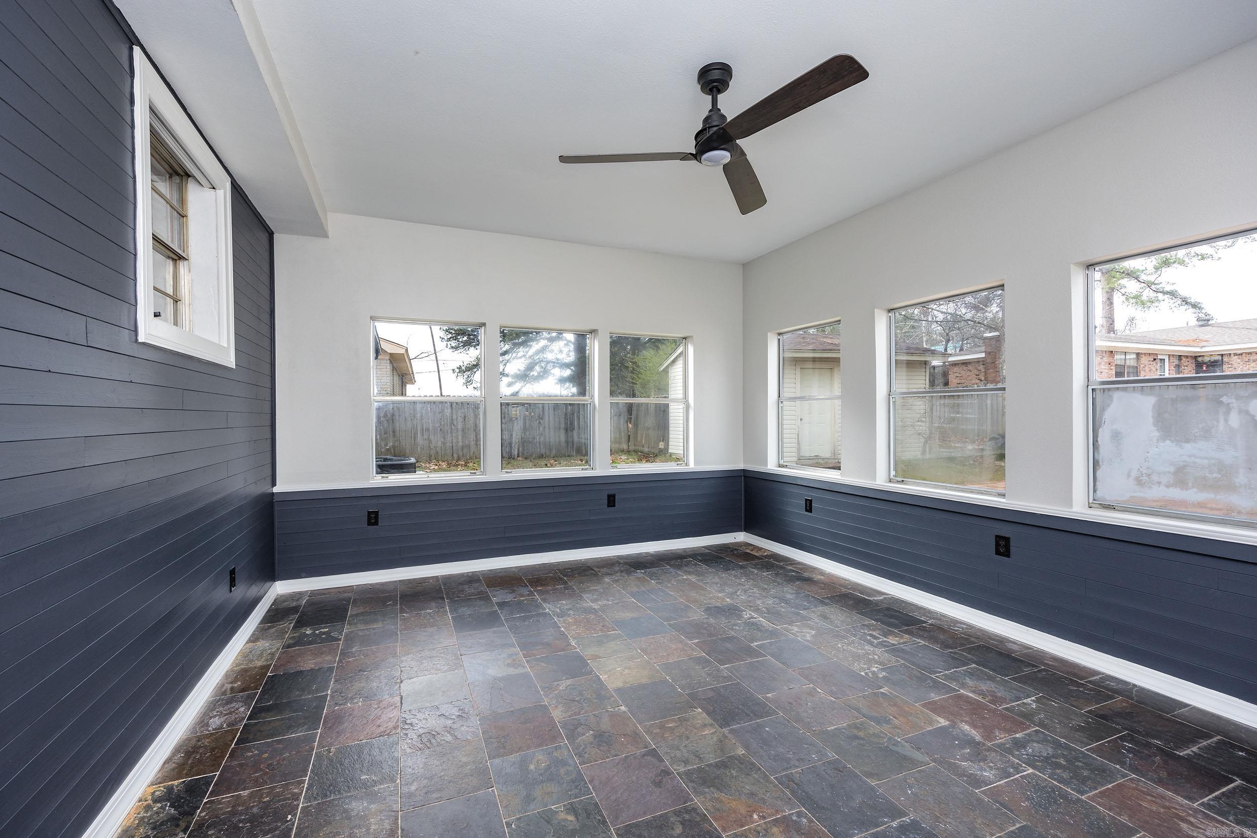 MARSHALL ROAD - Residential