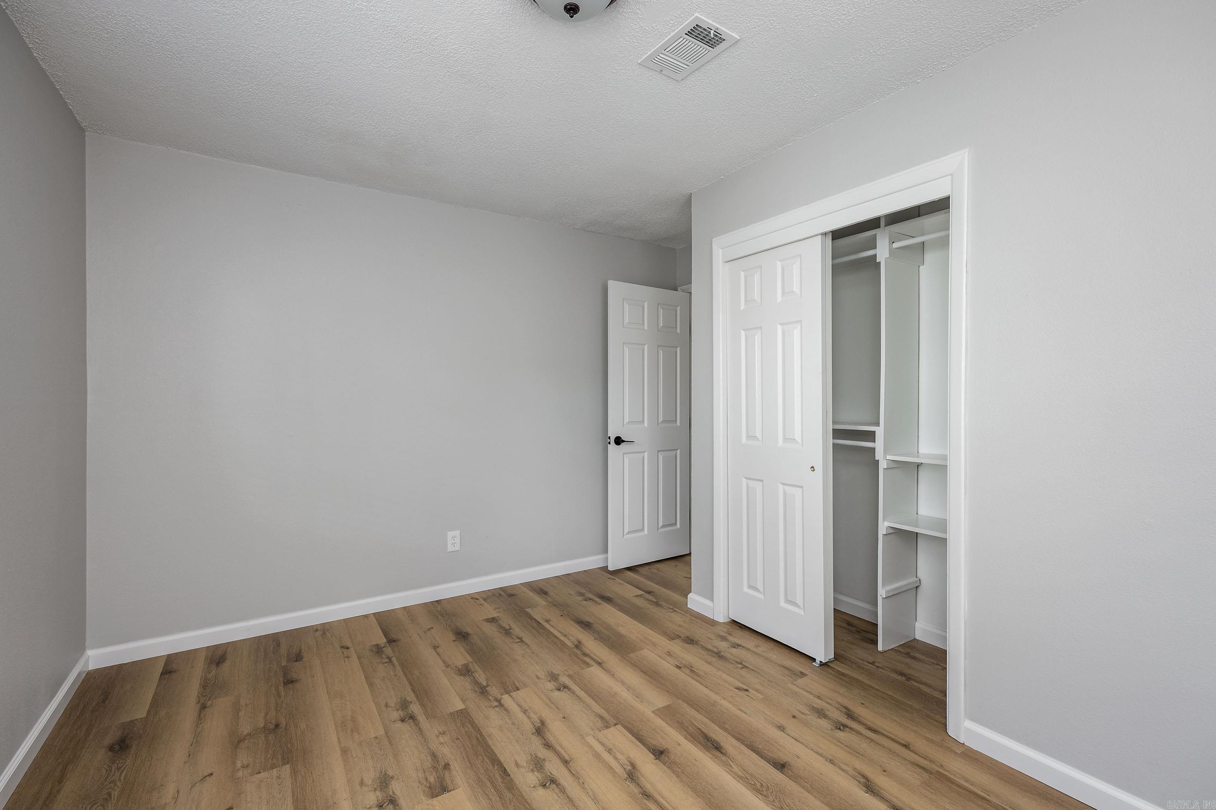 MARSHALL ROAD - Residential