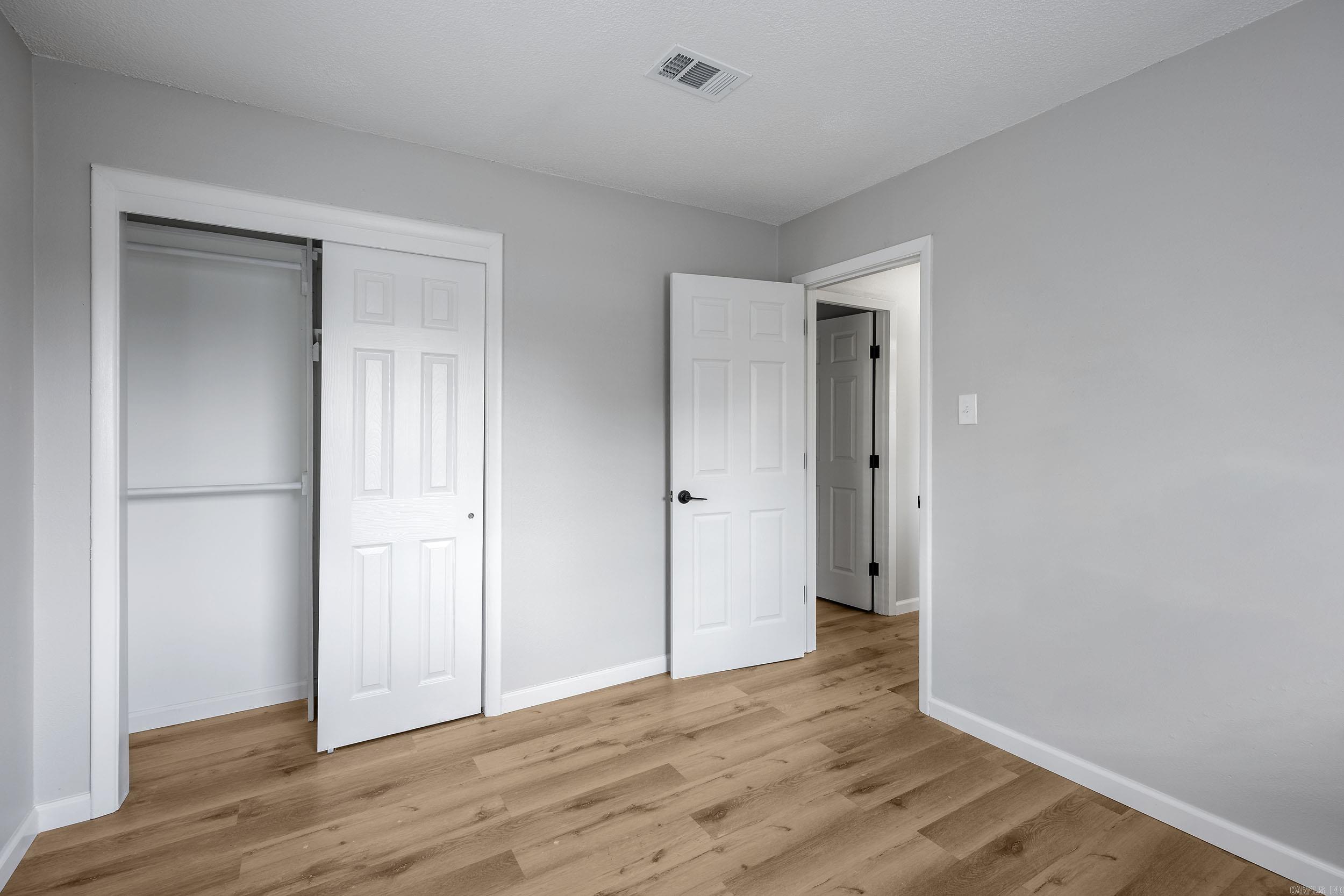 MARSHALL ROAD - Residential