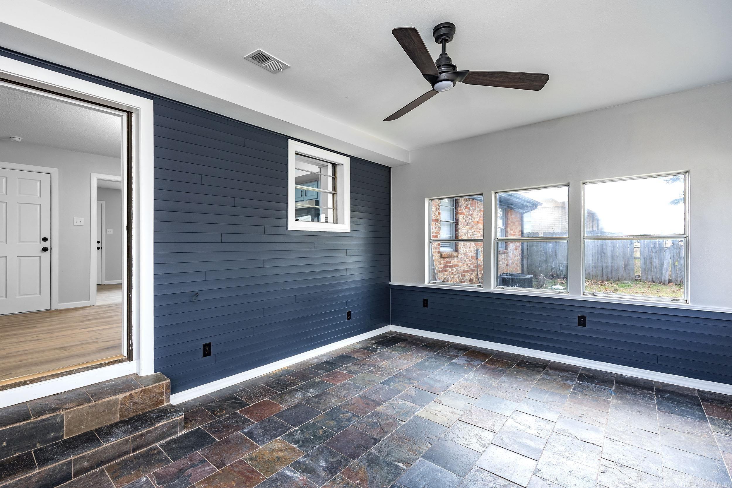 MARSHALL ROAD - Residential