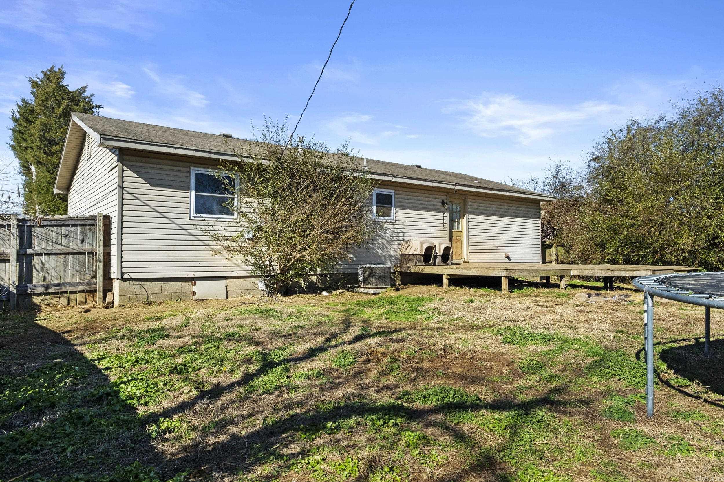 KELLOGG LAKE EST - Residential