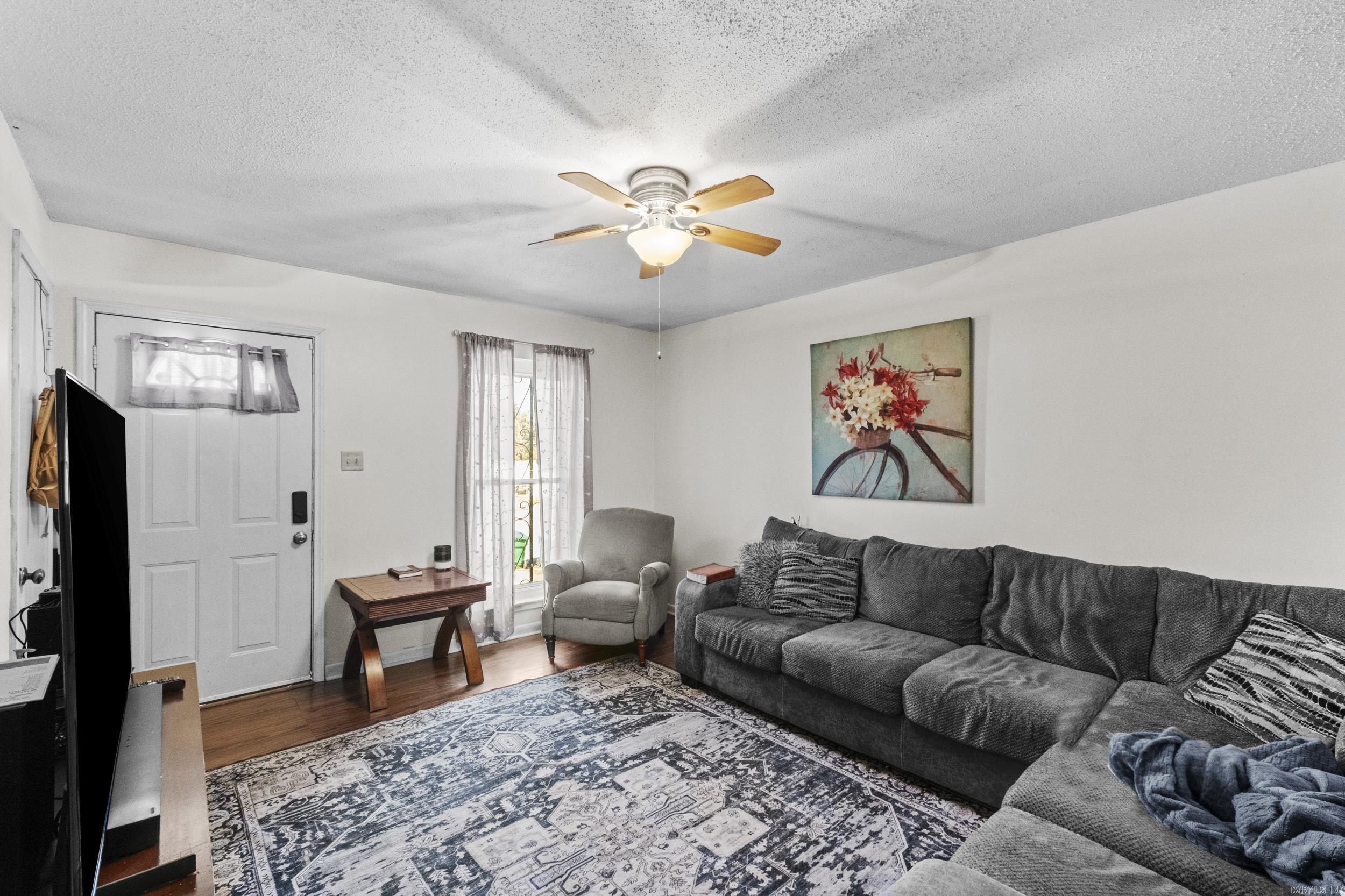 KELLOGG LAKE EST - Residential