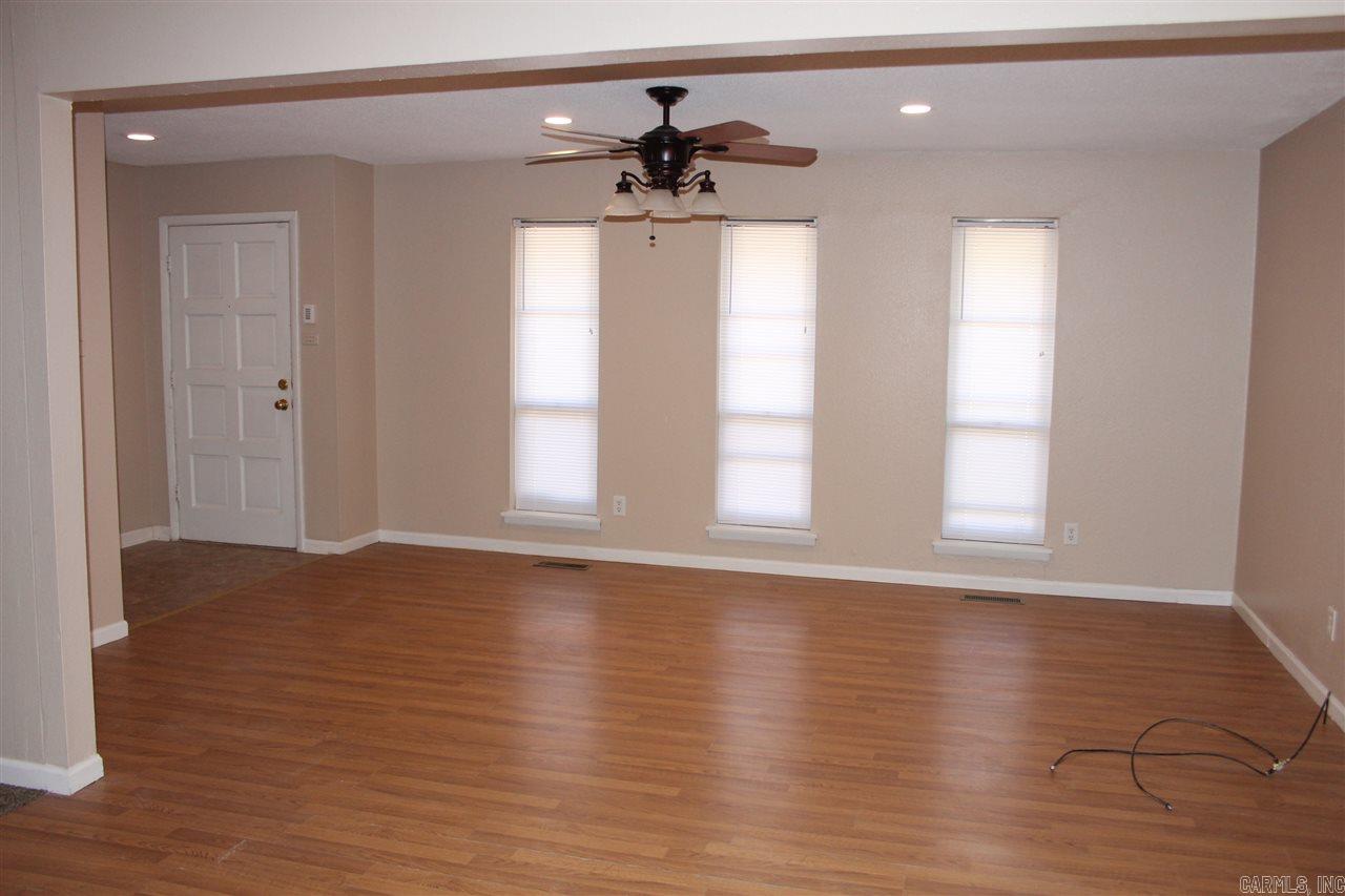 Leesel Estates - Residential Lease