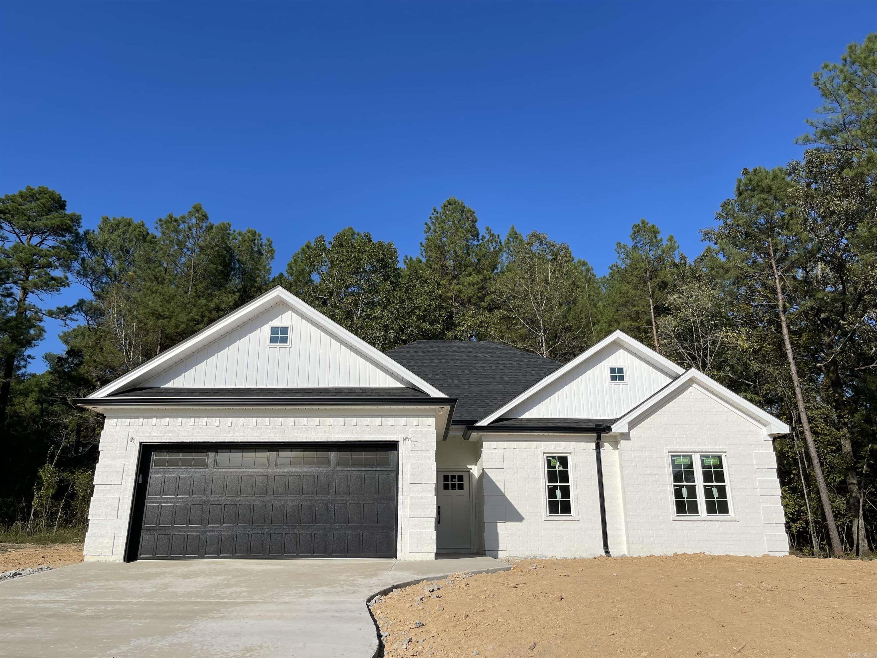 WALNUT VALLEY ESTATES - Residential