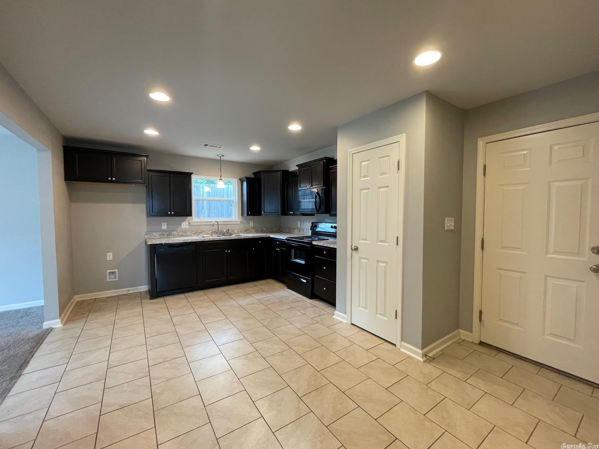 Terrace Hill Courts - Residential Lease