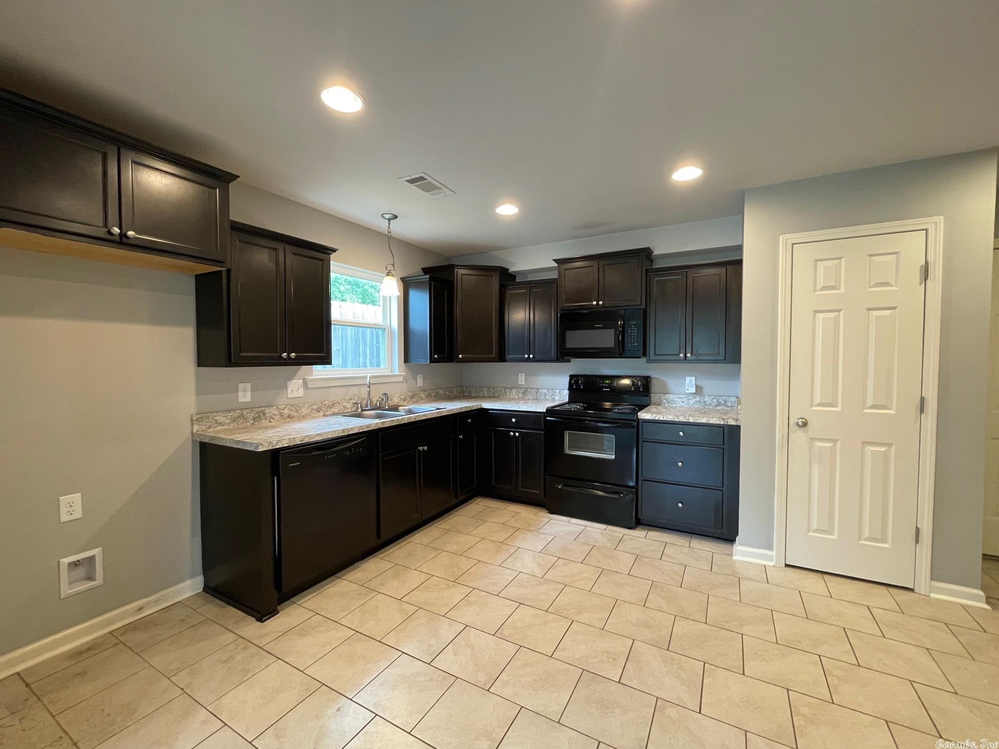 Terrace Hill Courts - Residential Lease