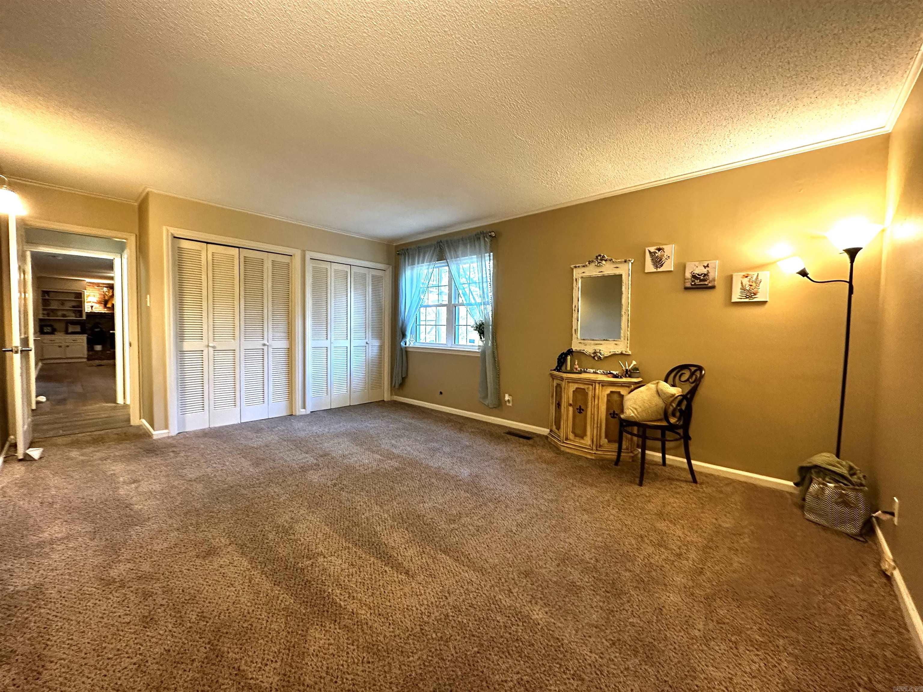 Leawood Manor 1st - Residential