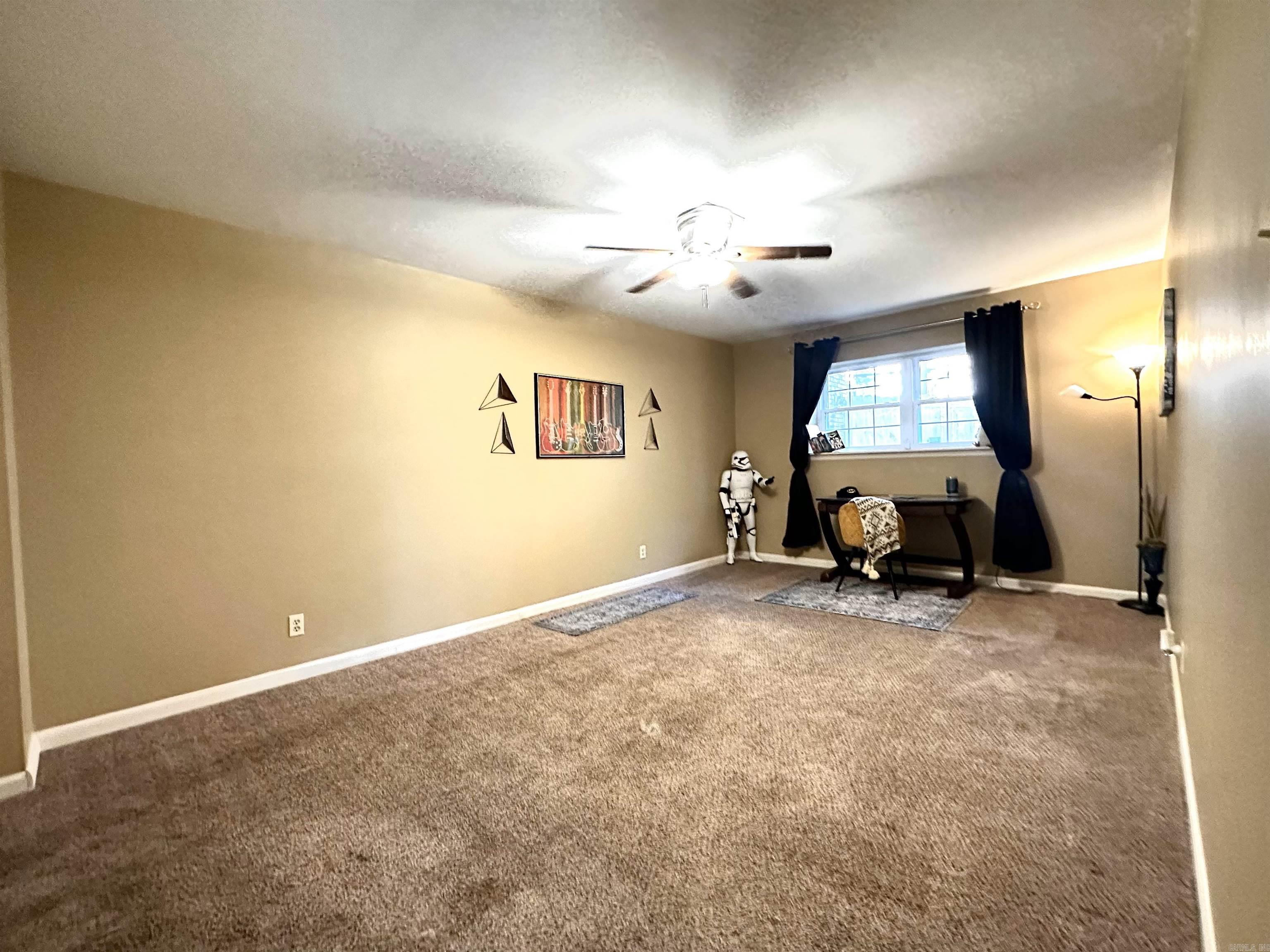 Leawood Manor 1st - Residential