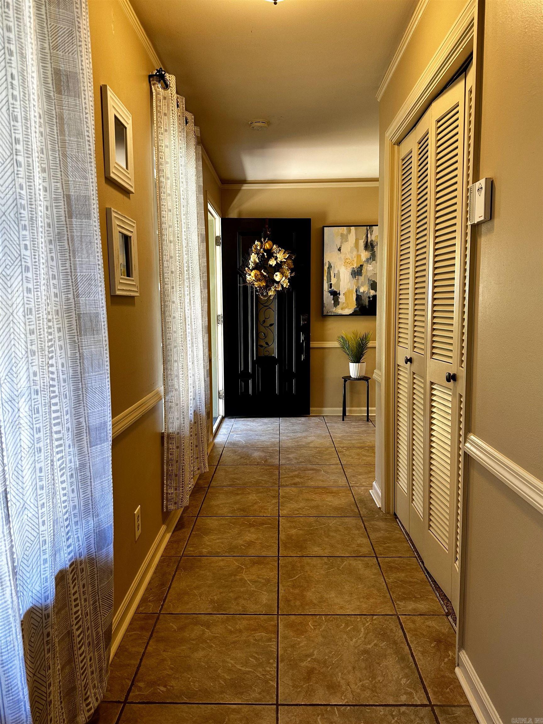 Leawood Manor 1st - Residential