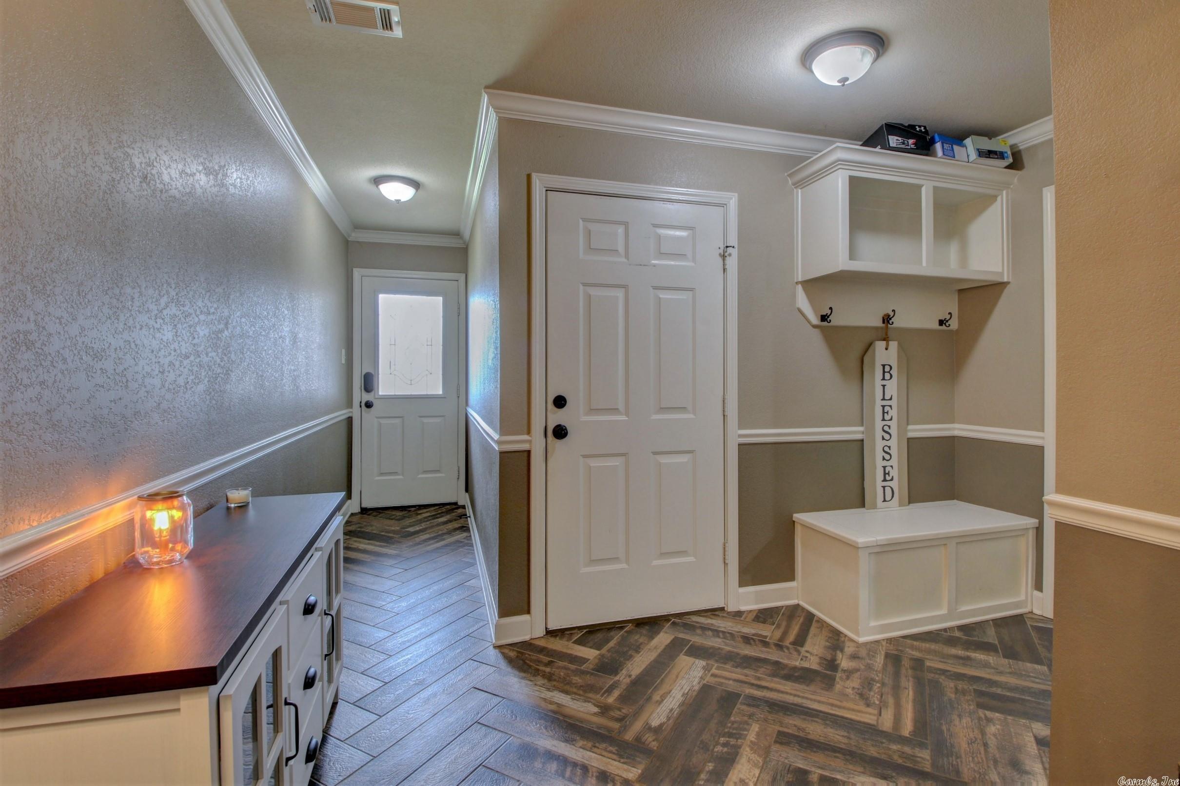 MAGNOLIA ESTATES - Residential