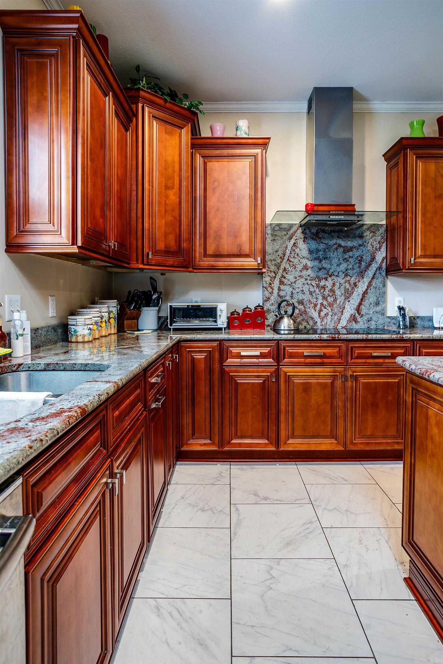 Rossland Hills - Residential