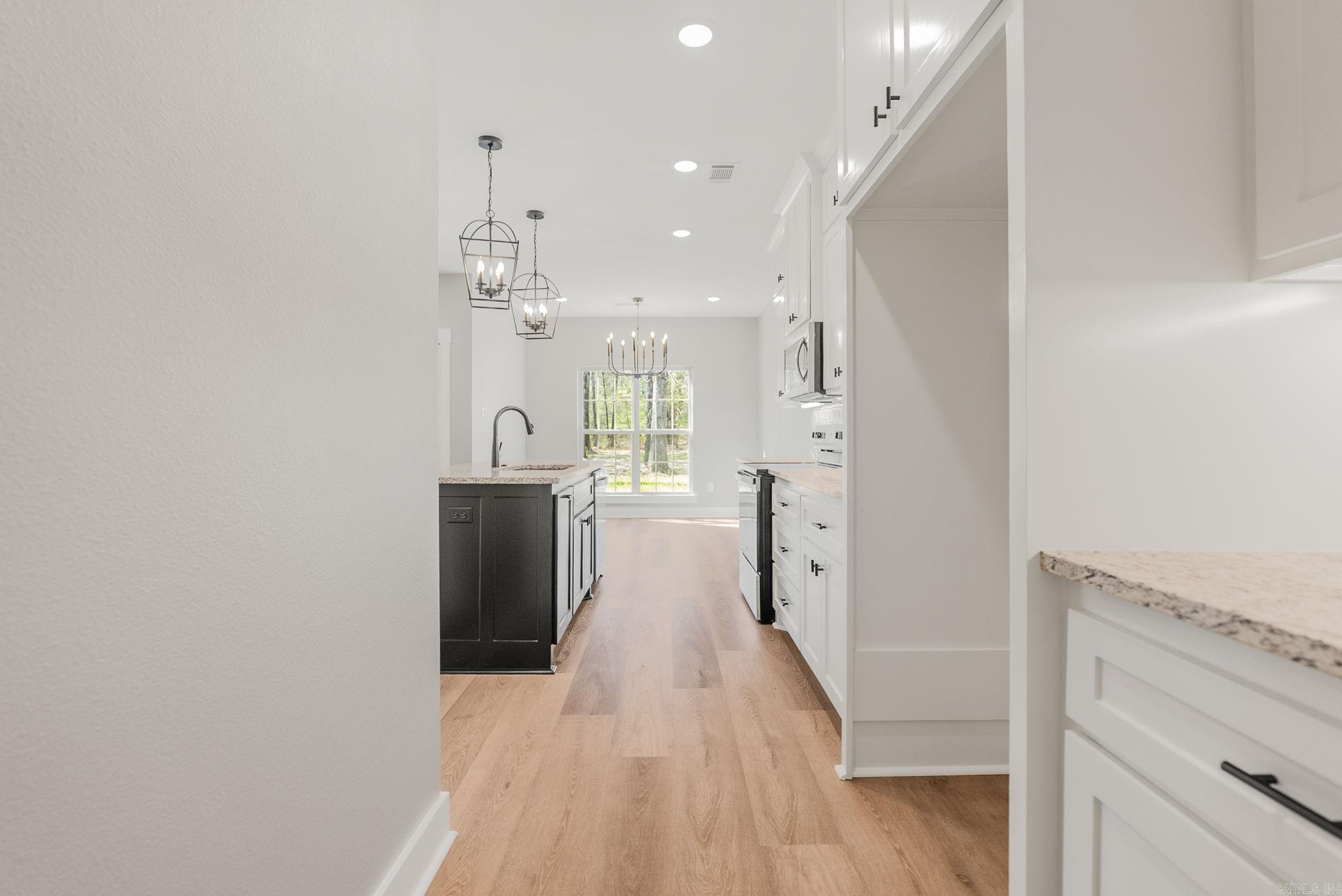 CARDINAL VALLEY - Residential