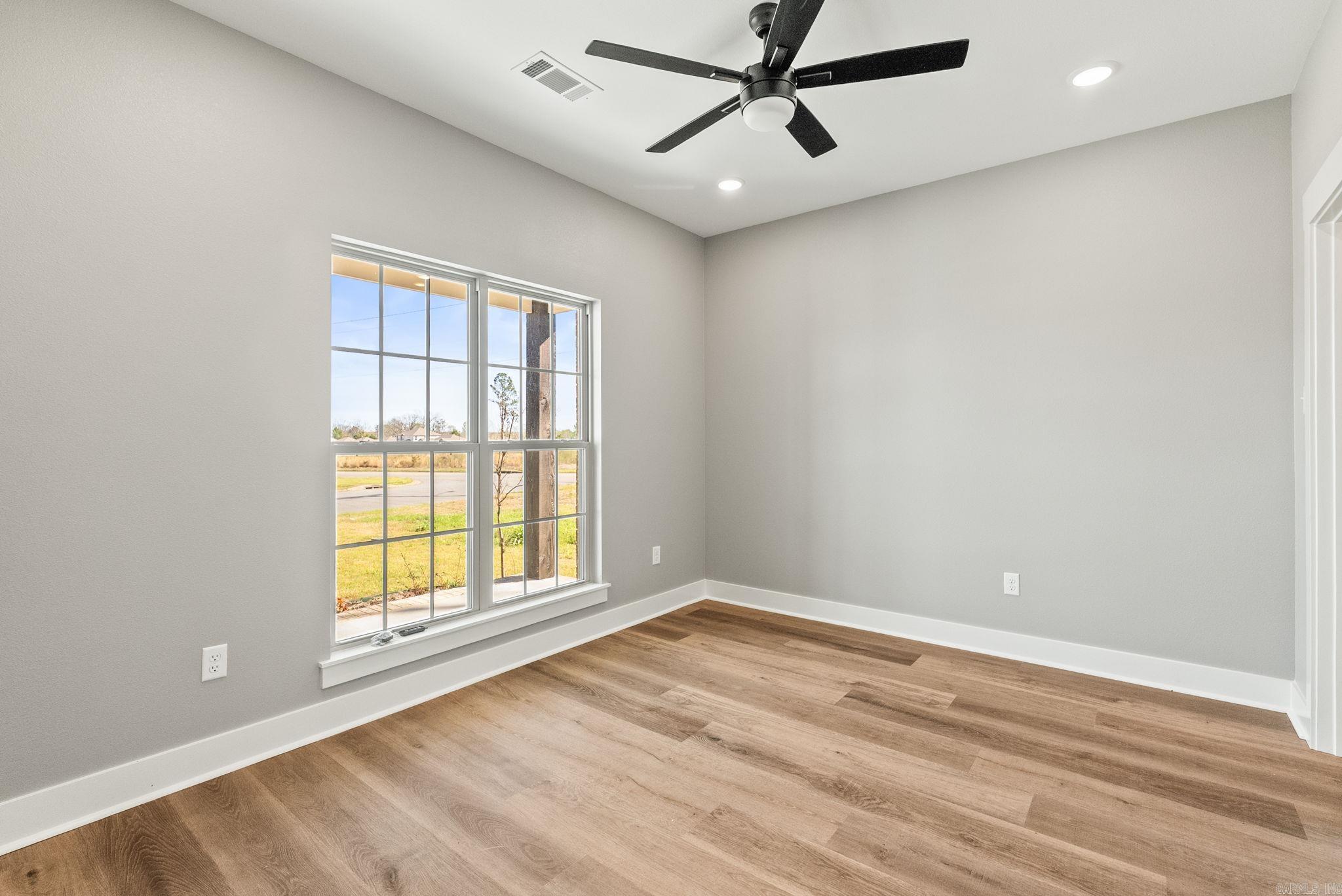 CARDINAL VALLEY - Residential