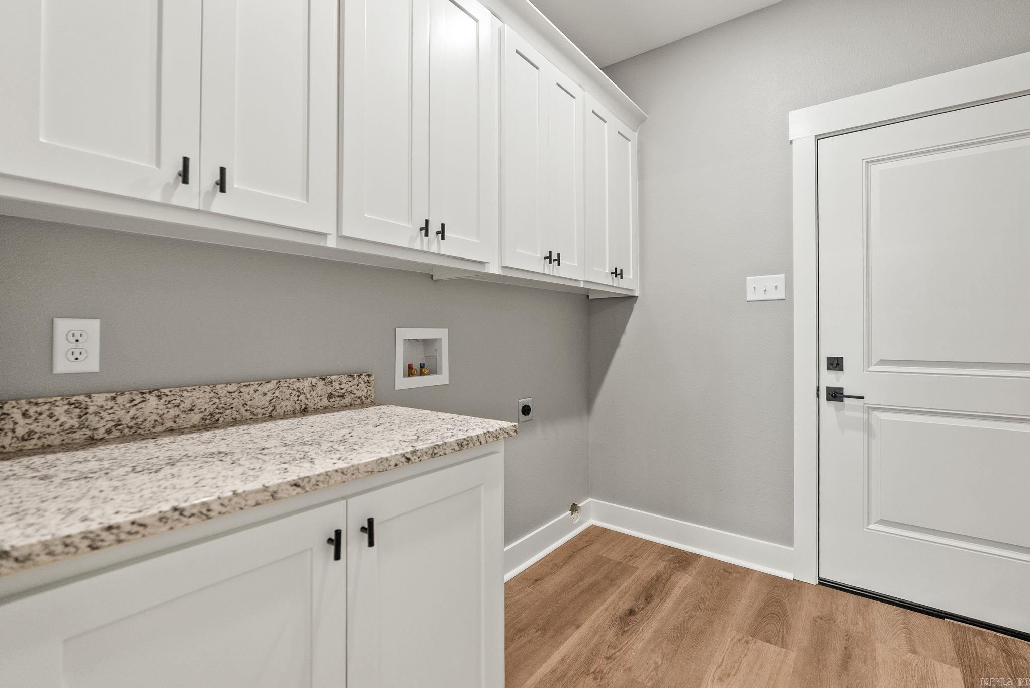 CARDINAL VALLEY - Residential