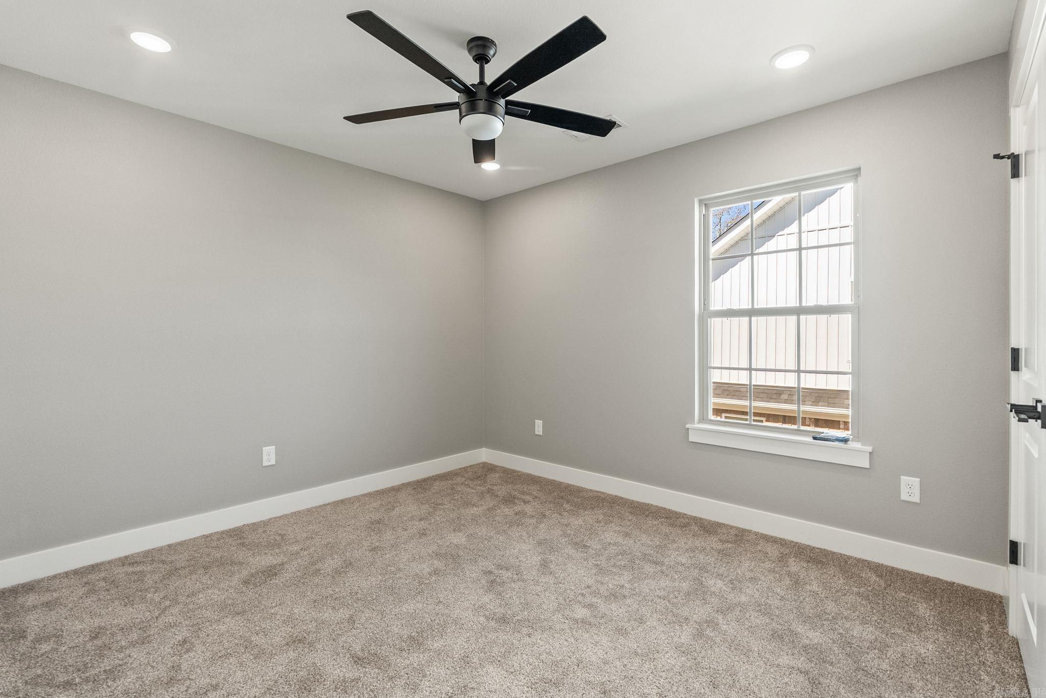 CARDINAL VALLEY - Residential