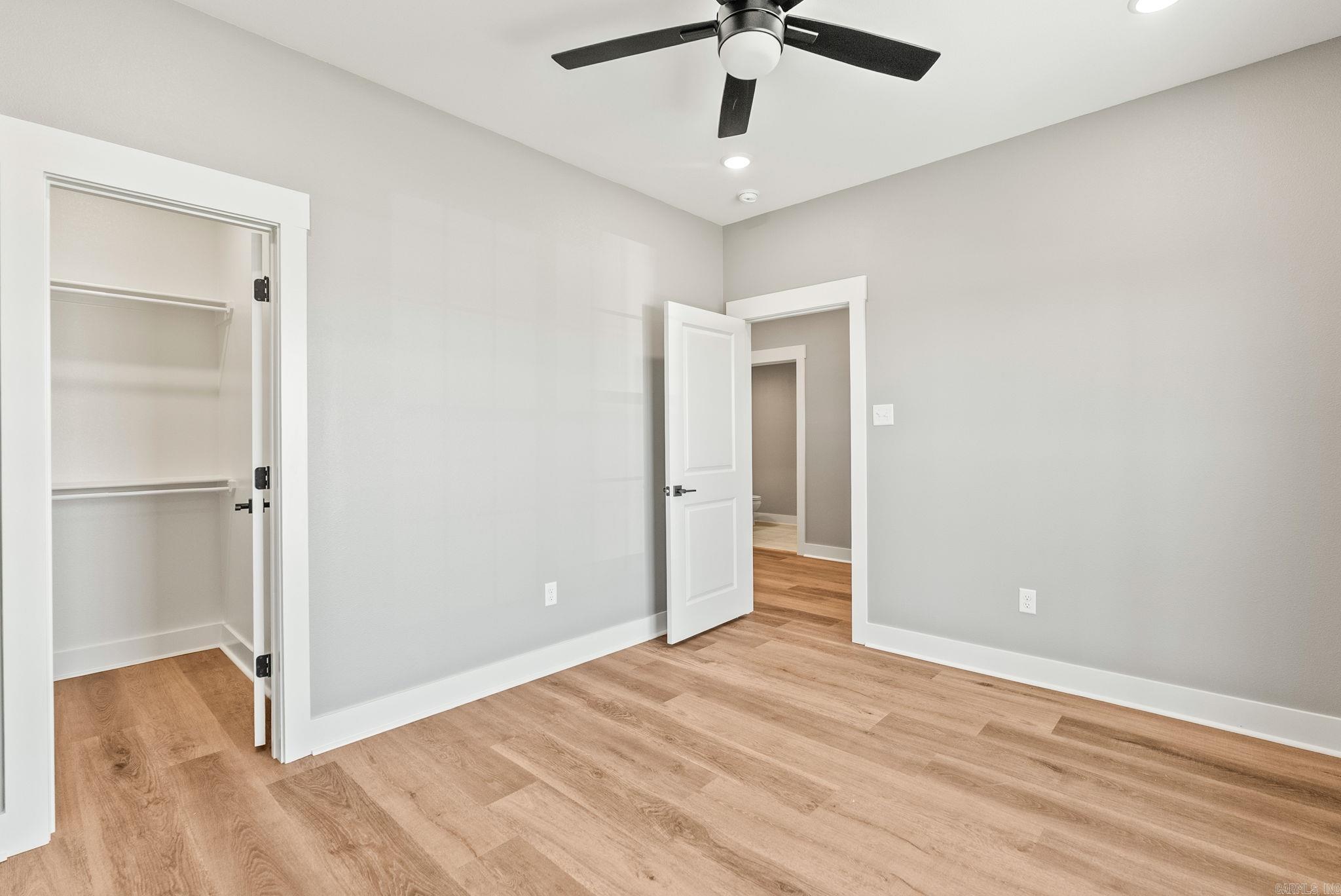 CARDINAL VALLEY - Residential