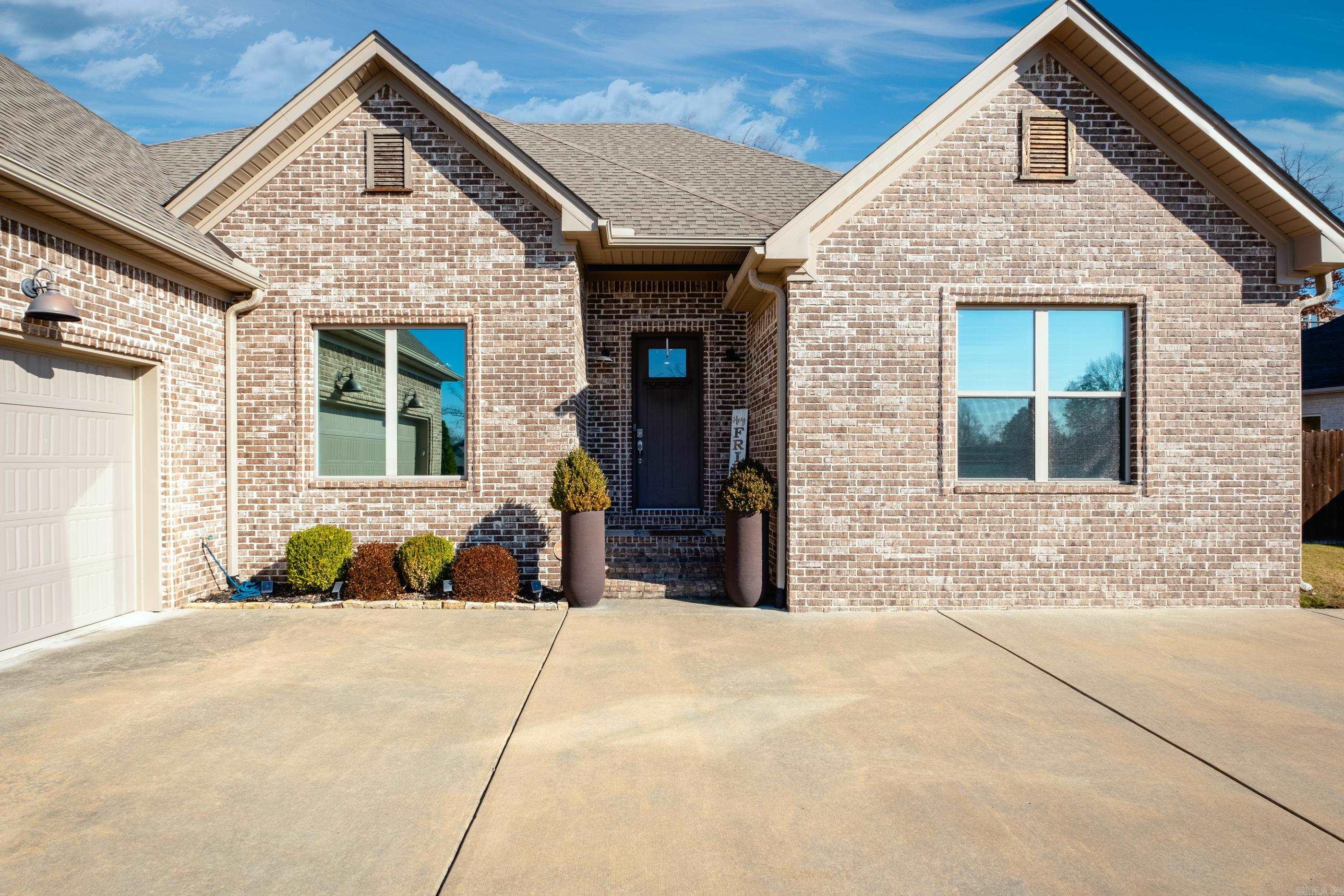 LOCHRIDGE ESTATES - Residential