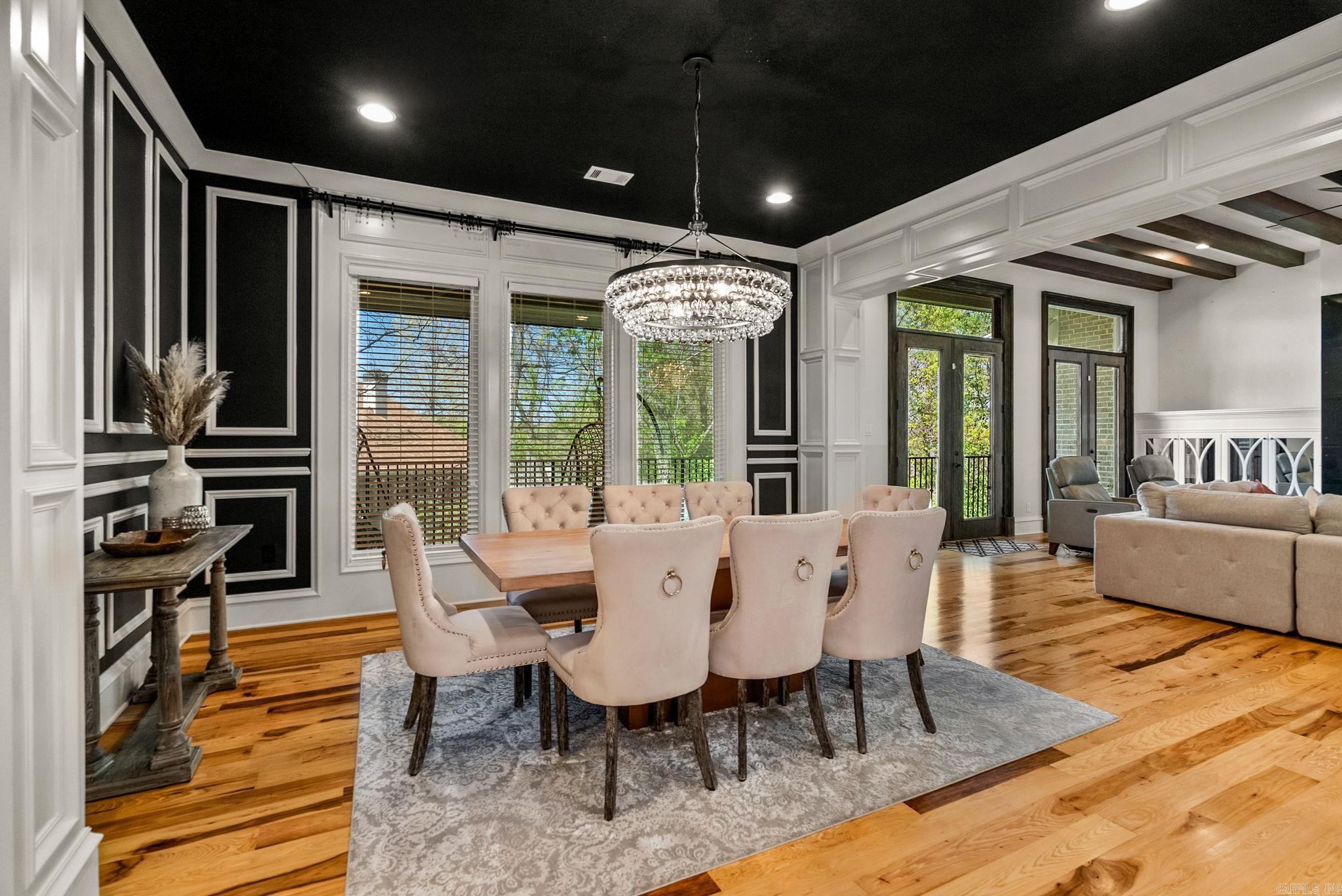 WOODLANDS EDGE - Residential