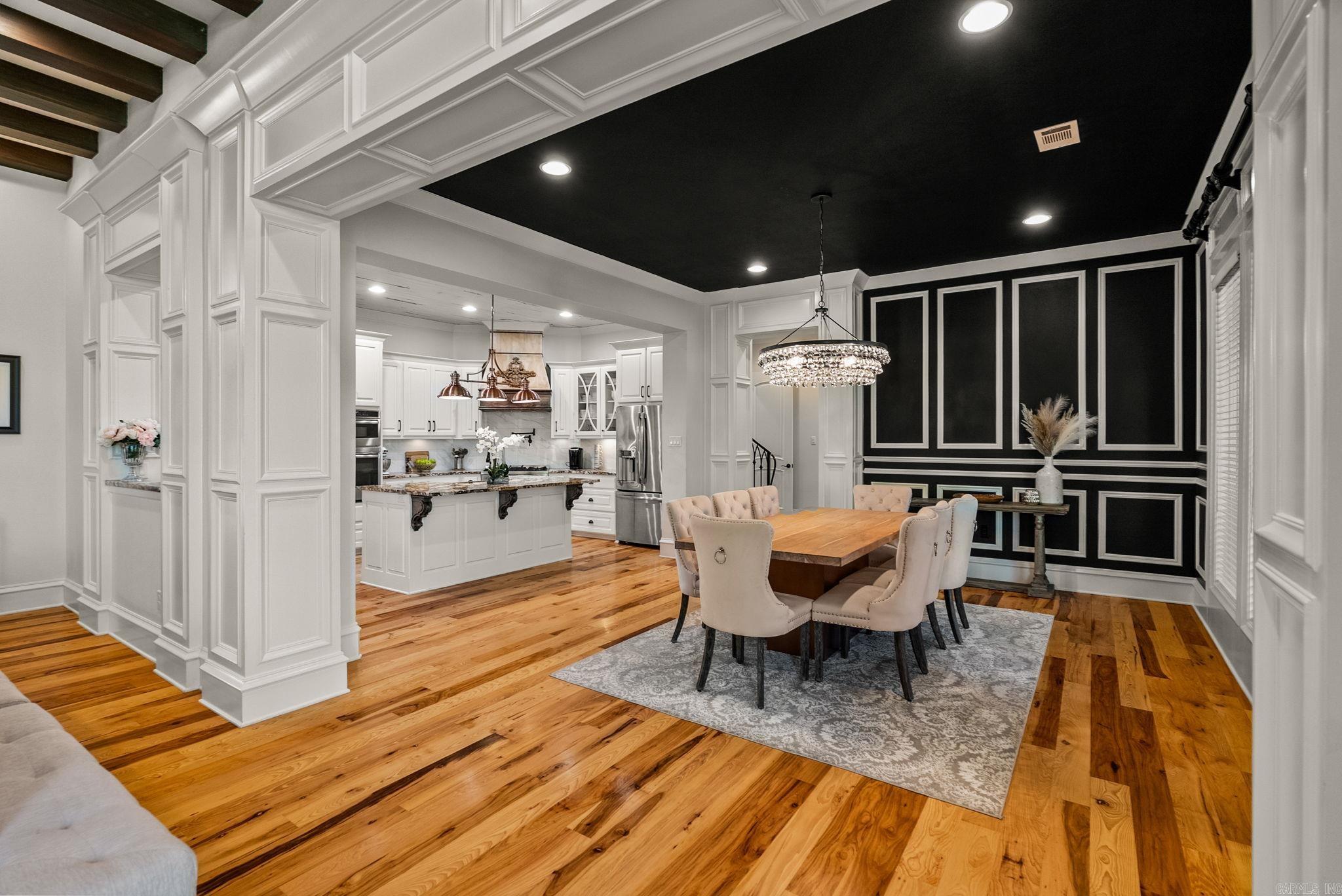 WOODLANDS EDGE - Residential