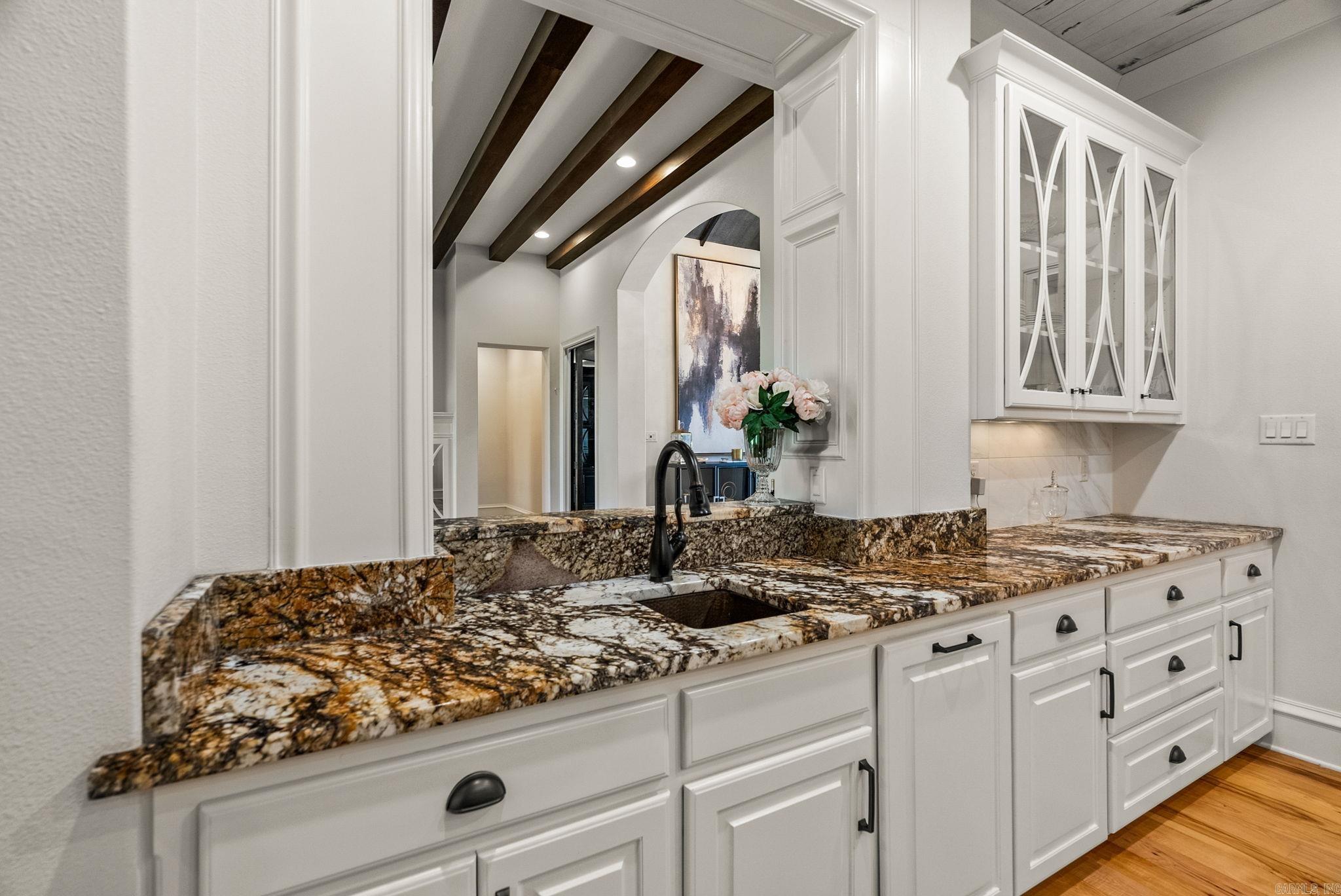 WOODLANDS EDGE - Residential