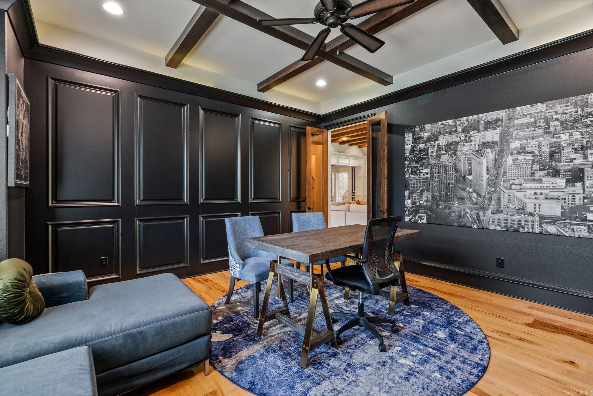 WOODLANDS EDGE - Residential