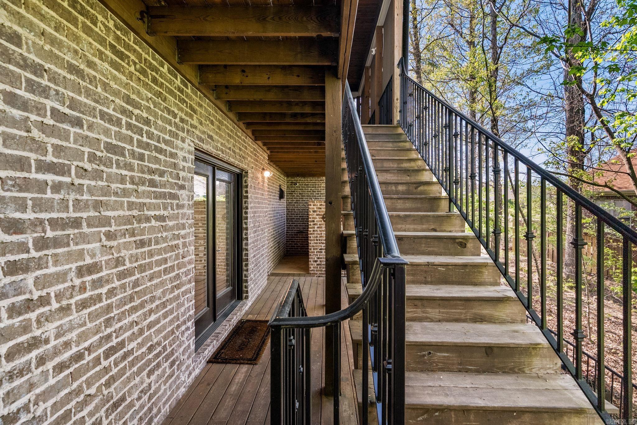 WOODLANDS EDGE - Residential