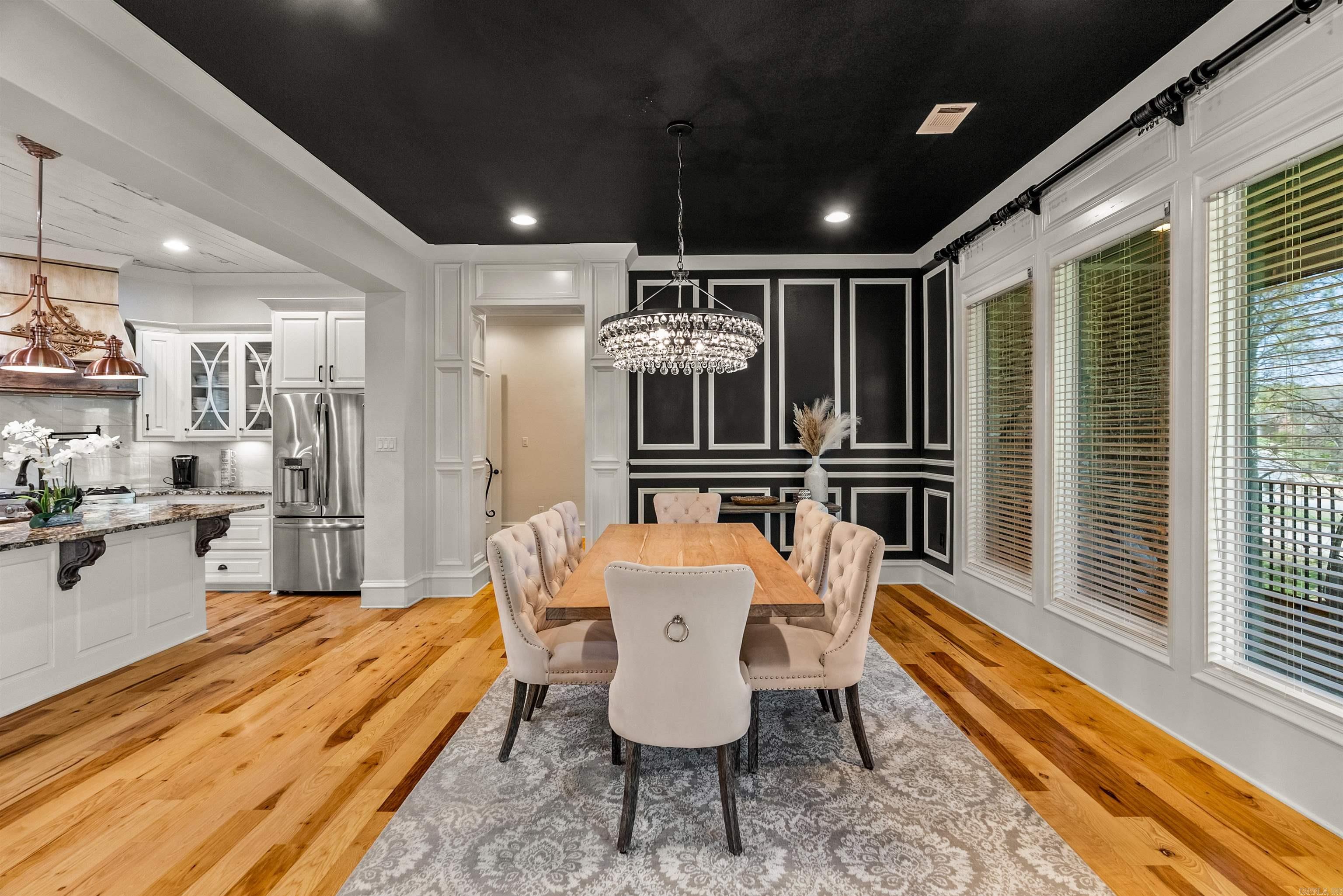 WOODLANDS EDGE - Residential